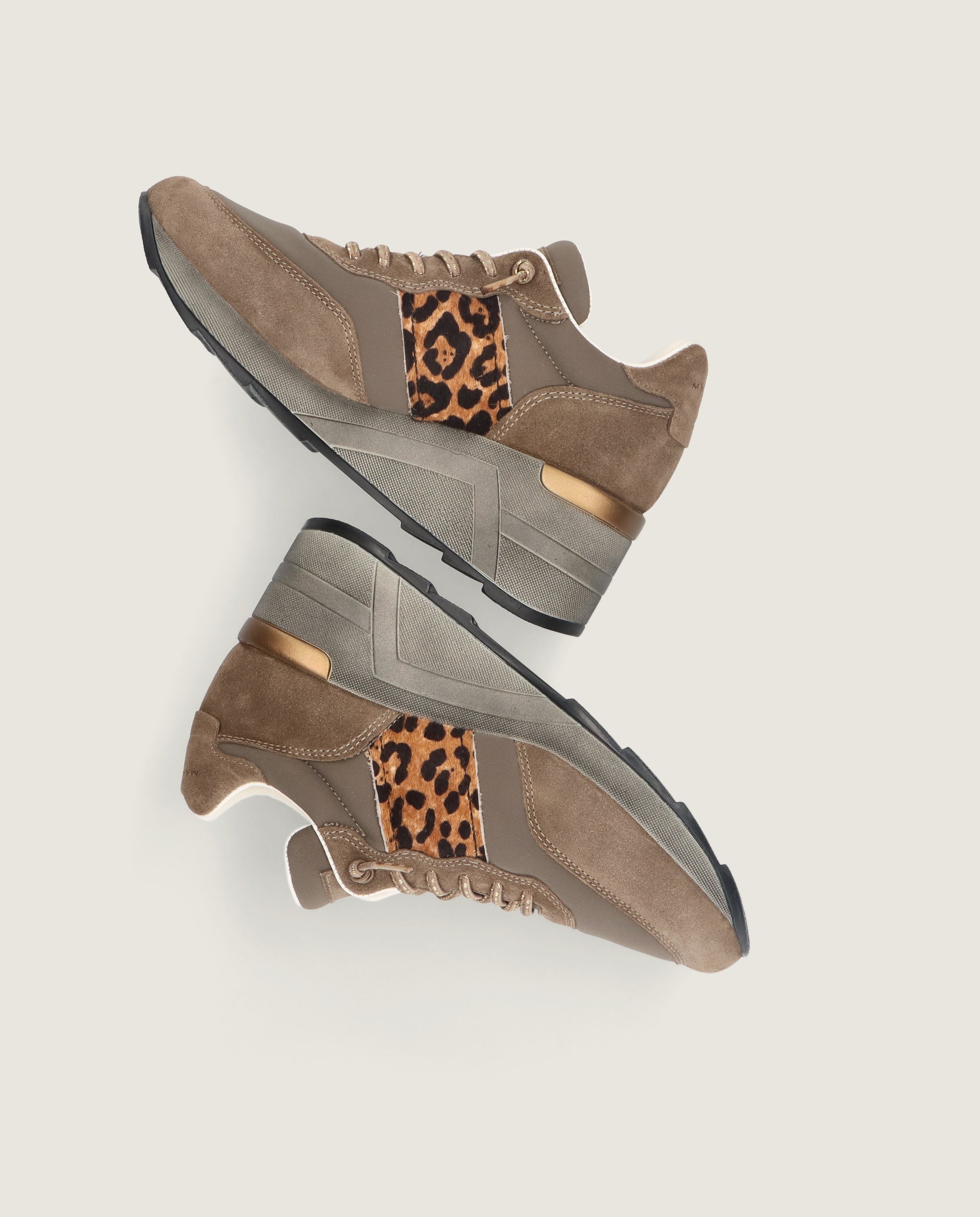 Braune Steffi Sportschuhe aus Wildleder