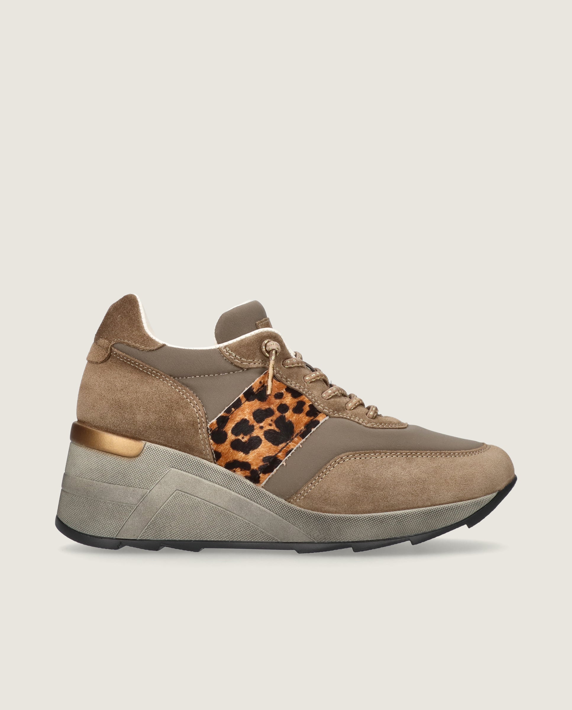 Braune Steffi Sportschuhe aus Wildleder