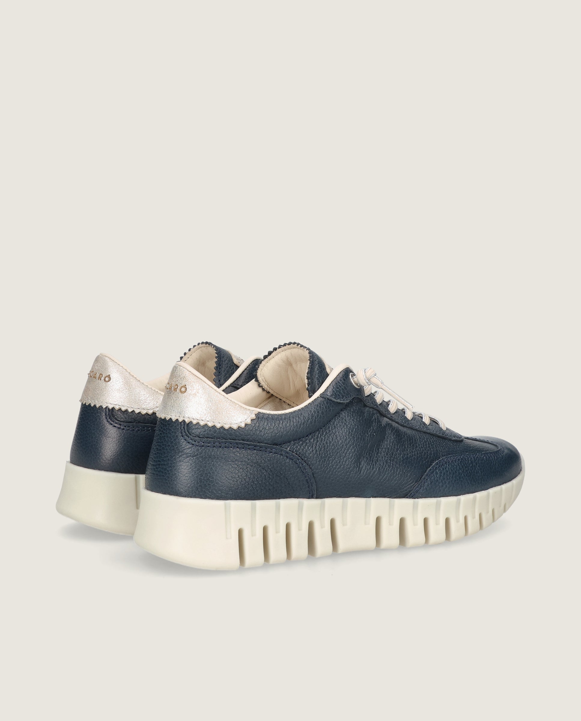 Amaya Sneaker in navy blue leather