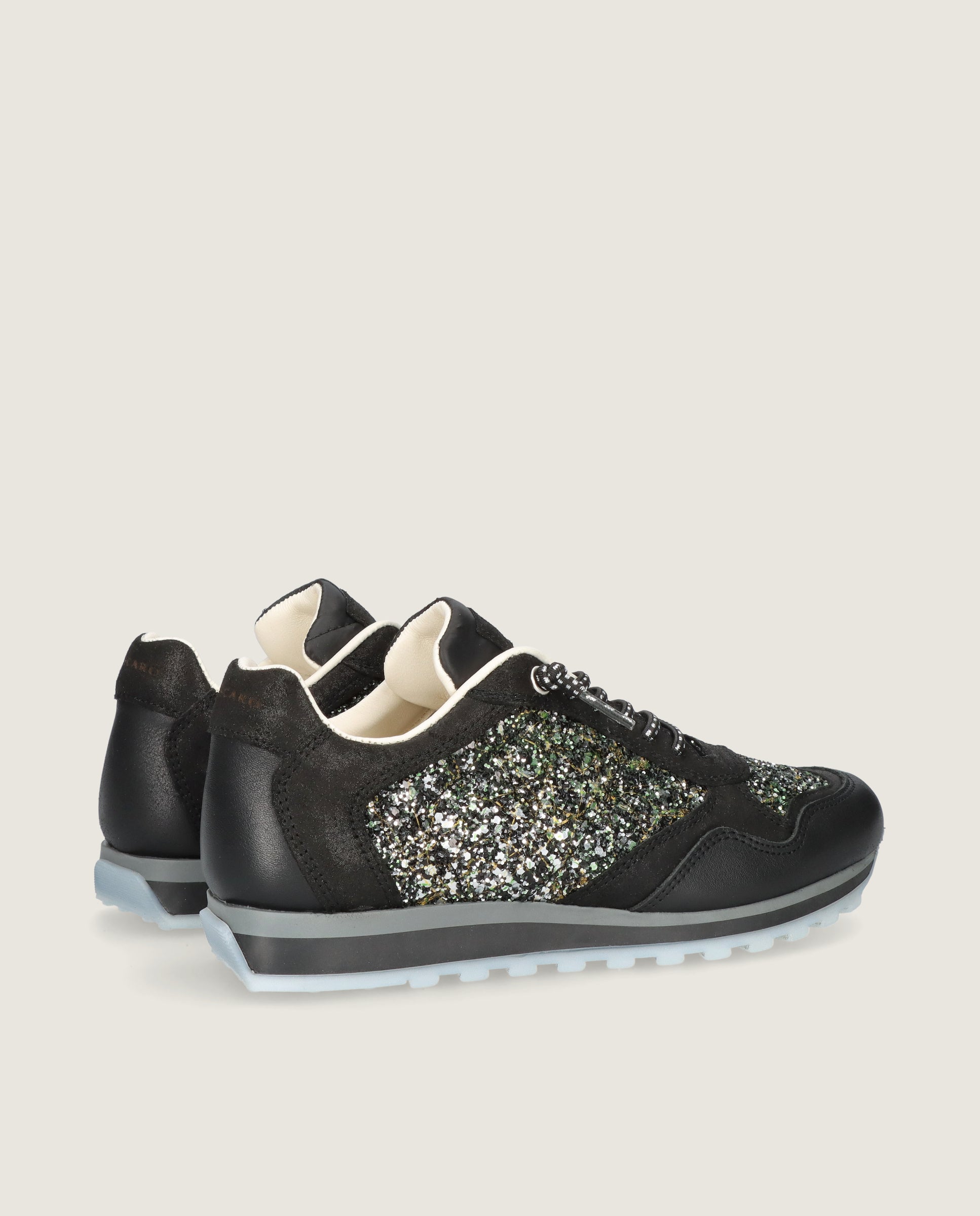Mireya Sneaker in black leather