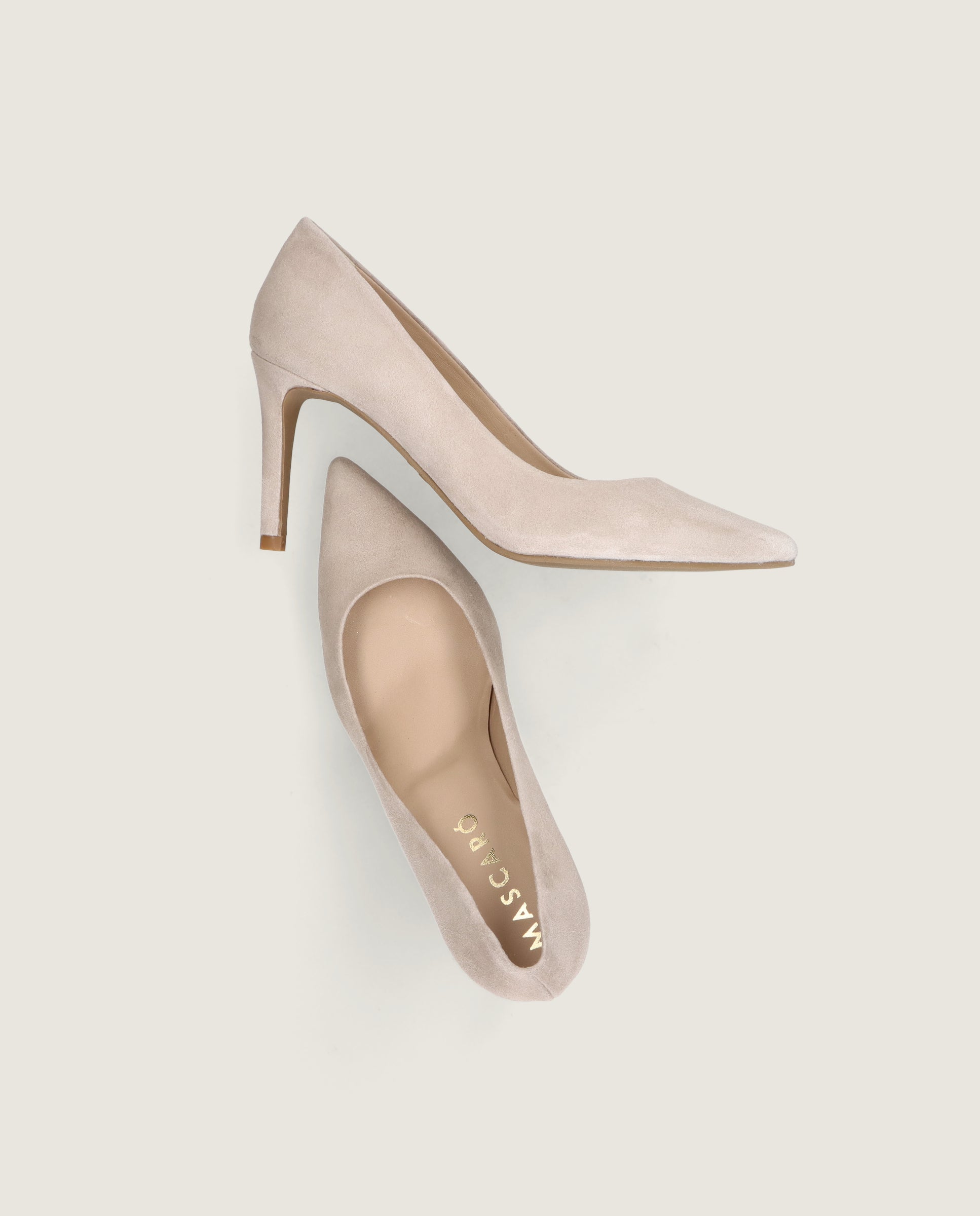 Renata pump in soft beige suede