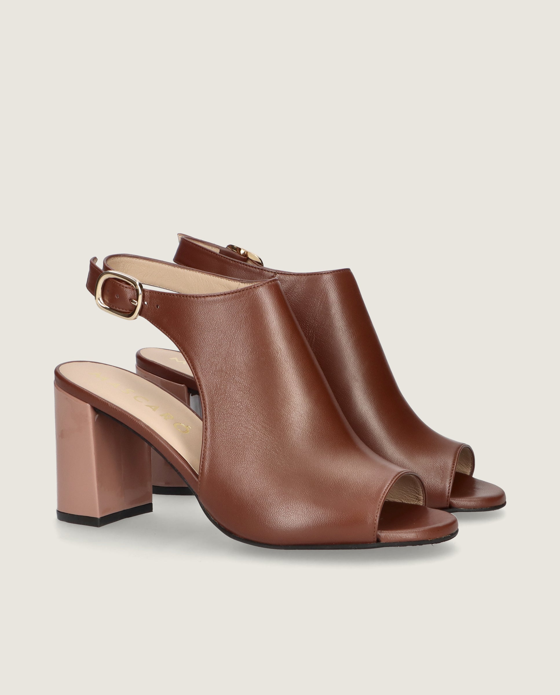 Imagen de Sandalias Ruth Marrones Piel por Mascaro