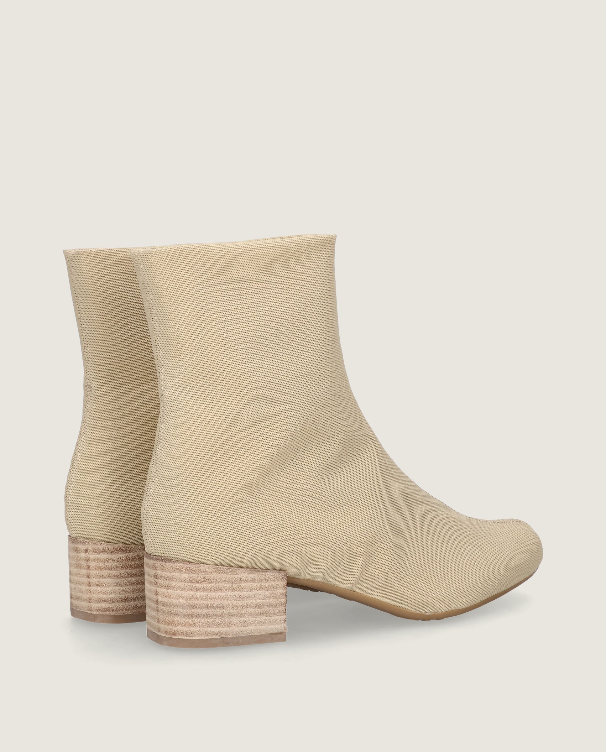 Botas de cano curto Milan Bege entrançadas