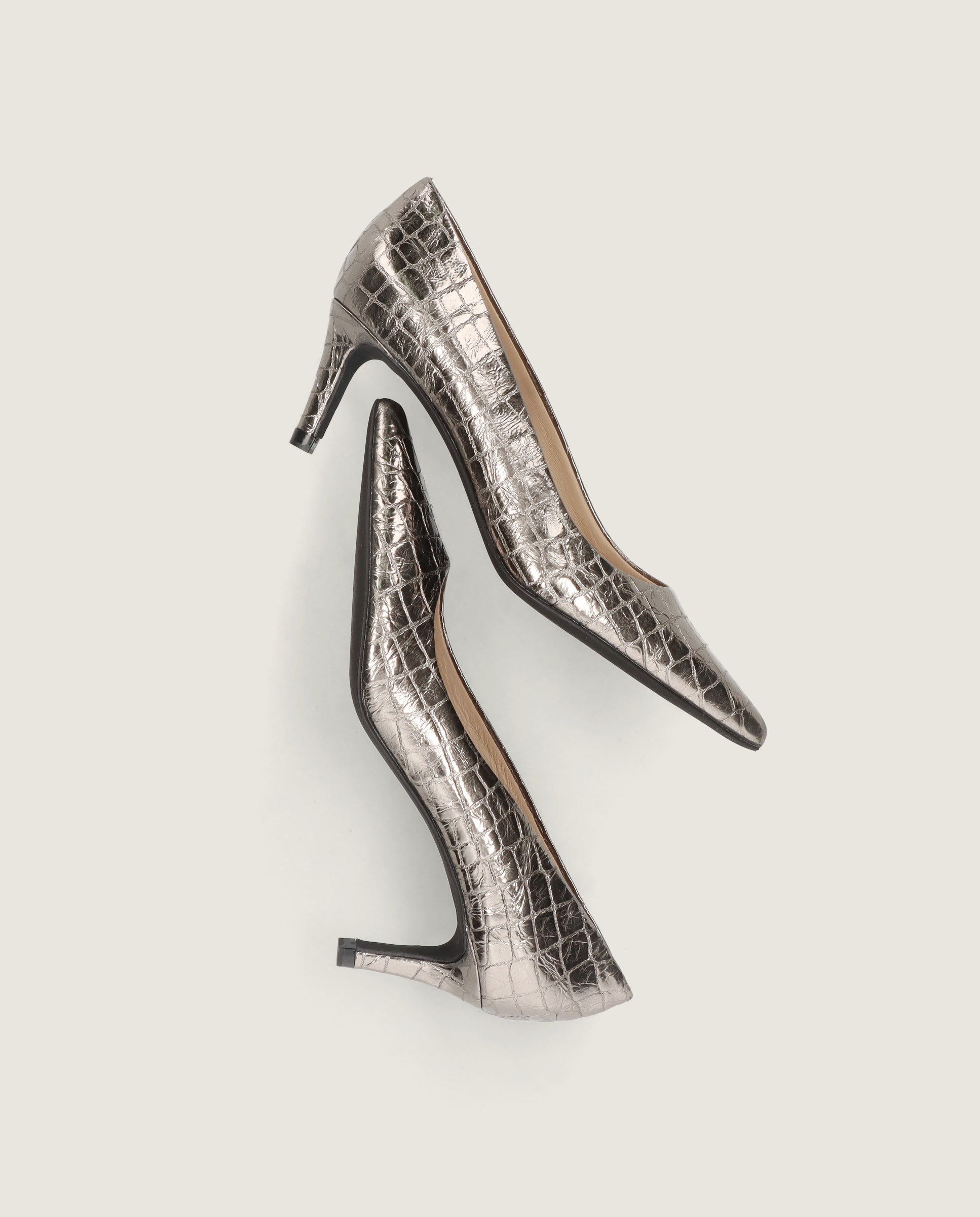 Phoebe Silver Salon Metallic Leathers