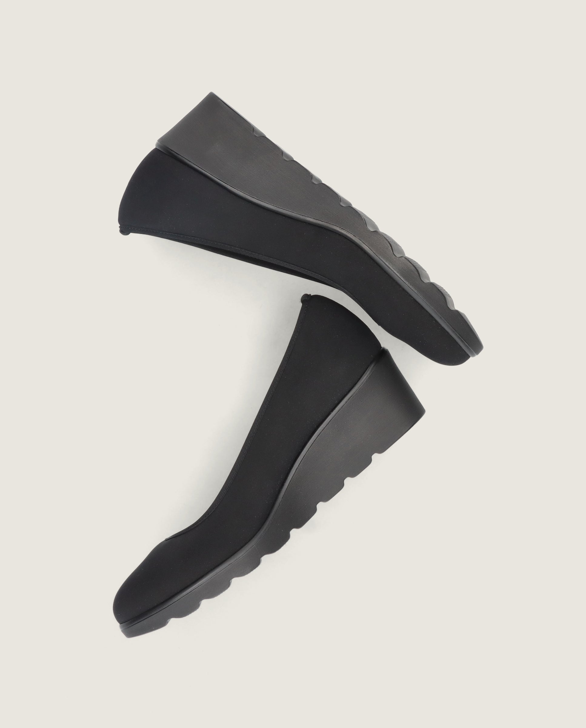 Margaret Black Woven Pumps