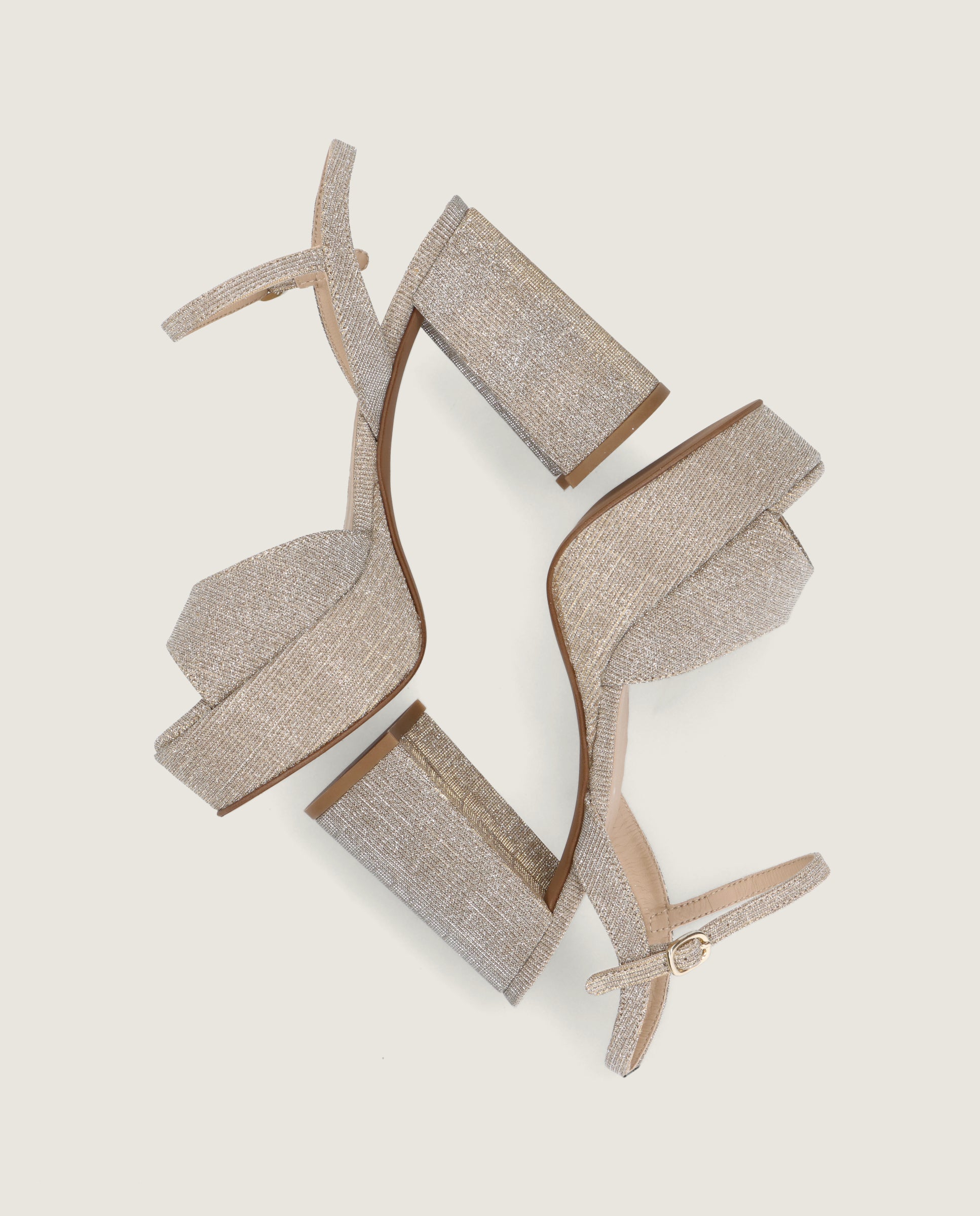Sandalias Ruth Plateados Tejidos Metalizados
