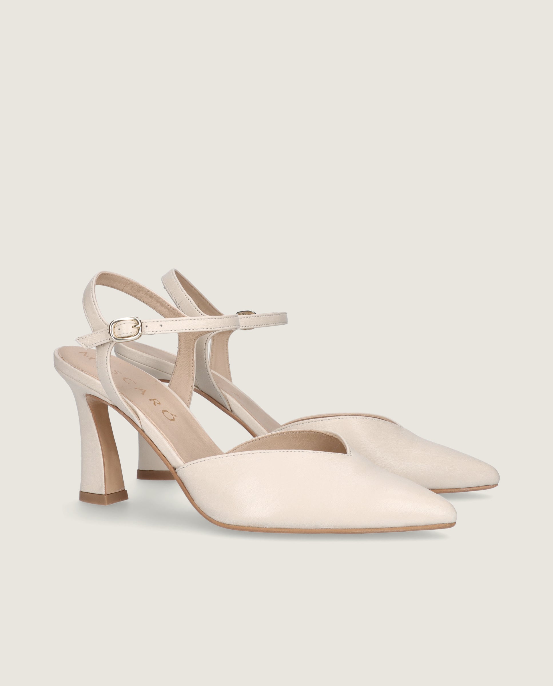 Image of Renata White Leather Pumps by Mascaro