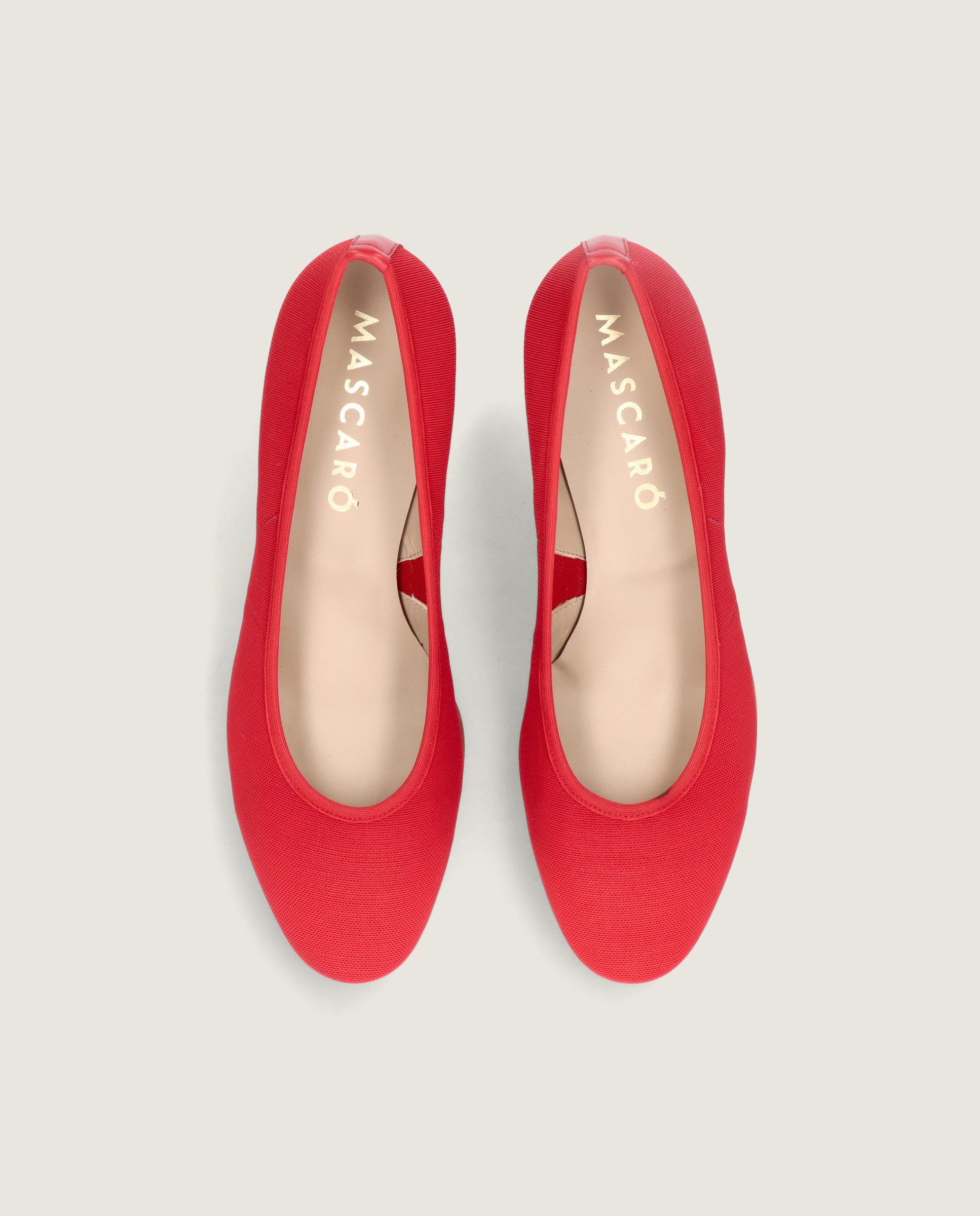 Salon Luisa Rojos Tejidos