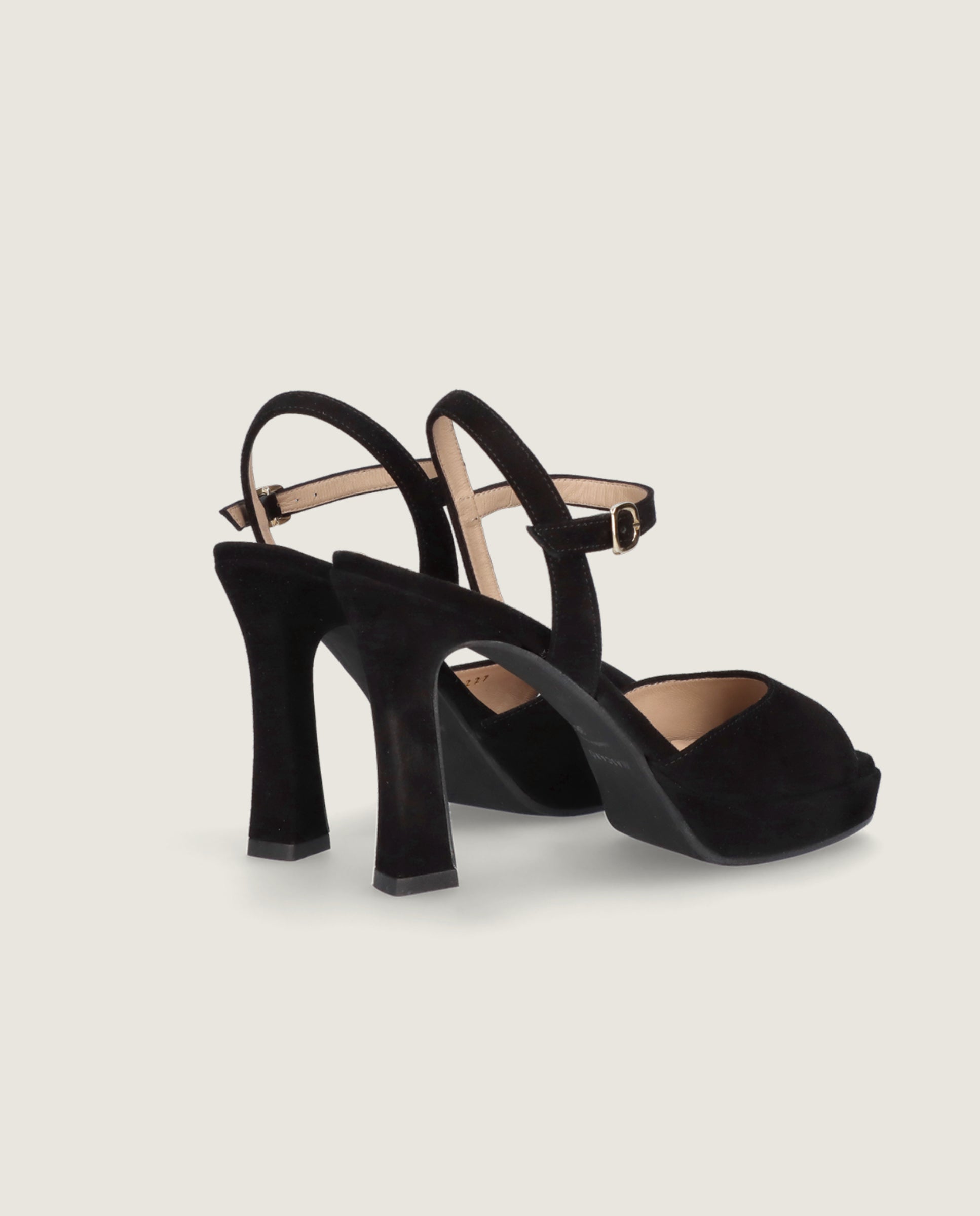 Sandalias Mykonos Negros Ante