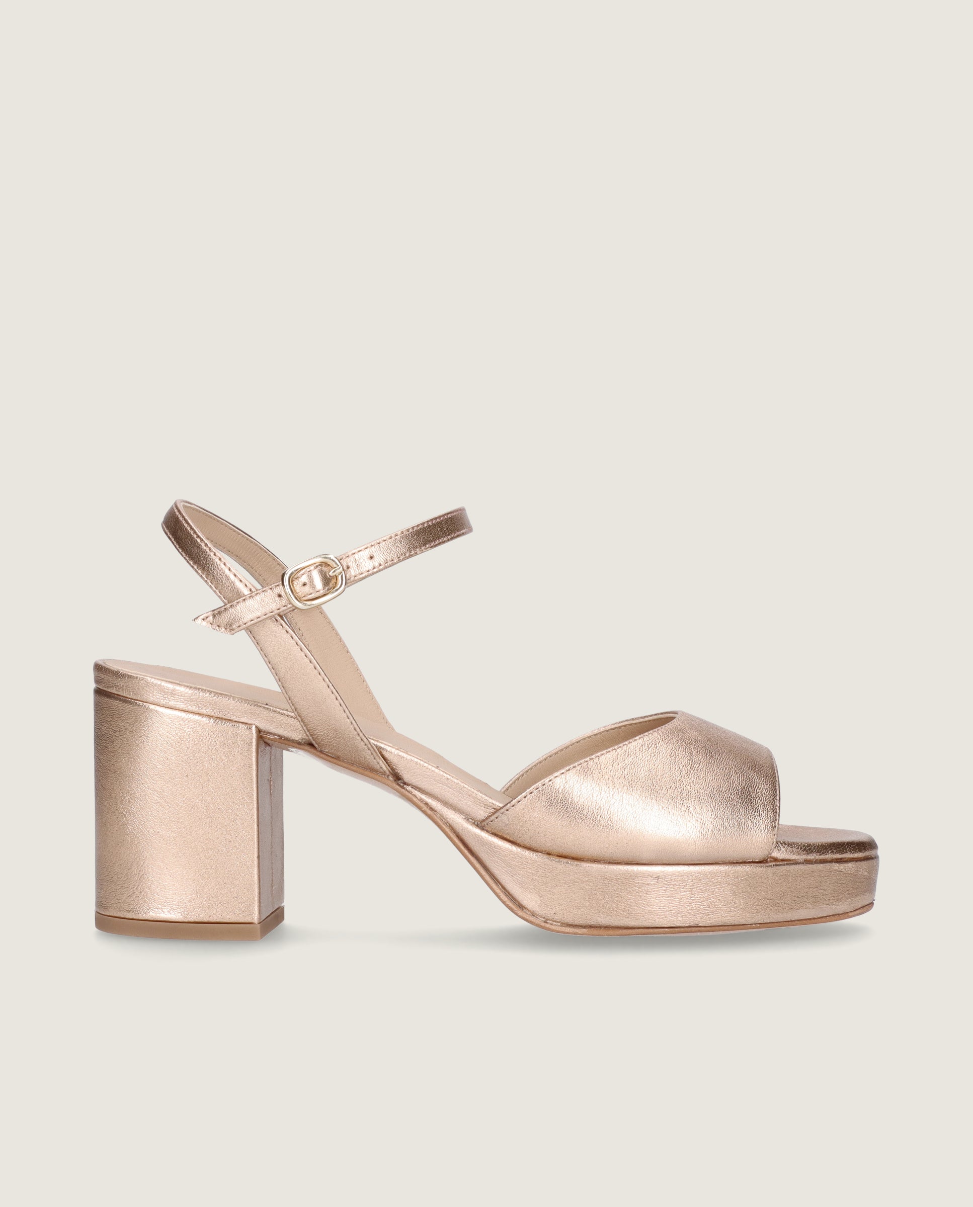 Sandalias Mae Dorados Pieles Metalizadas