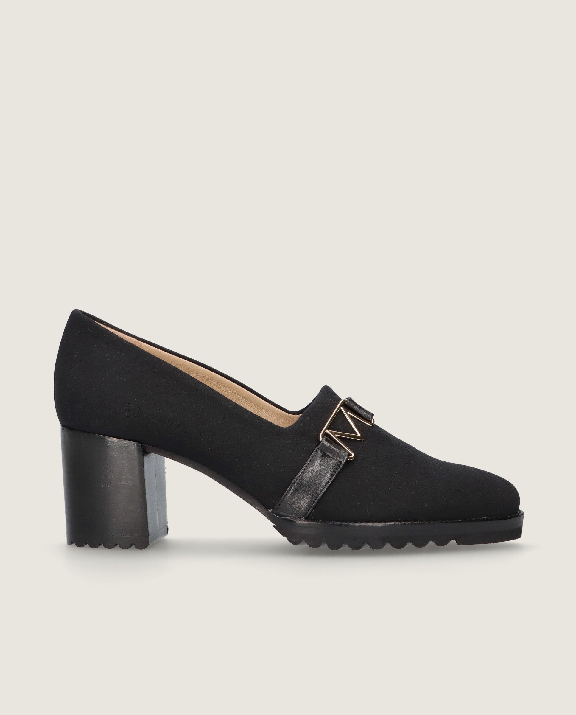 Zapatos Abotinados Cindy Negros Tejidos