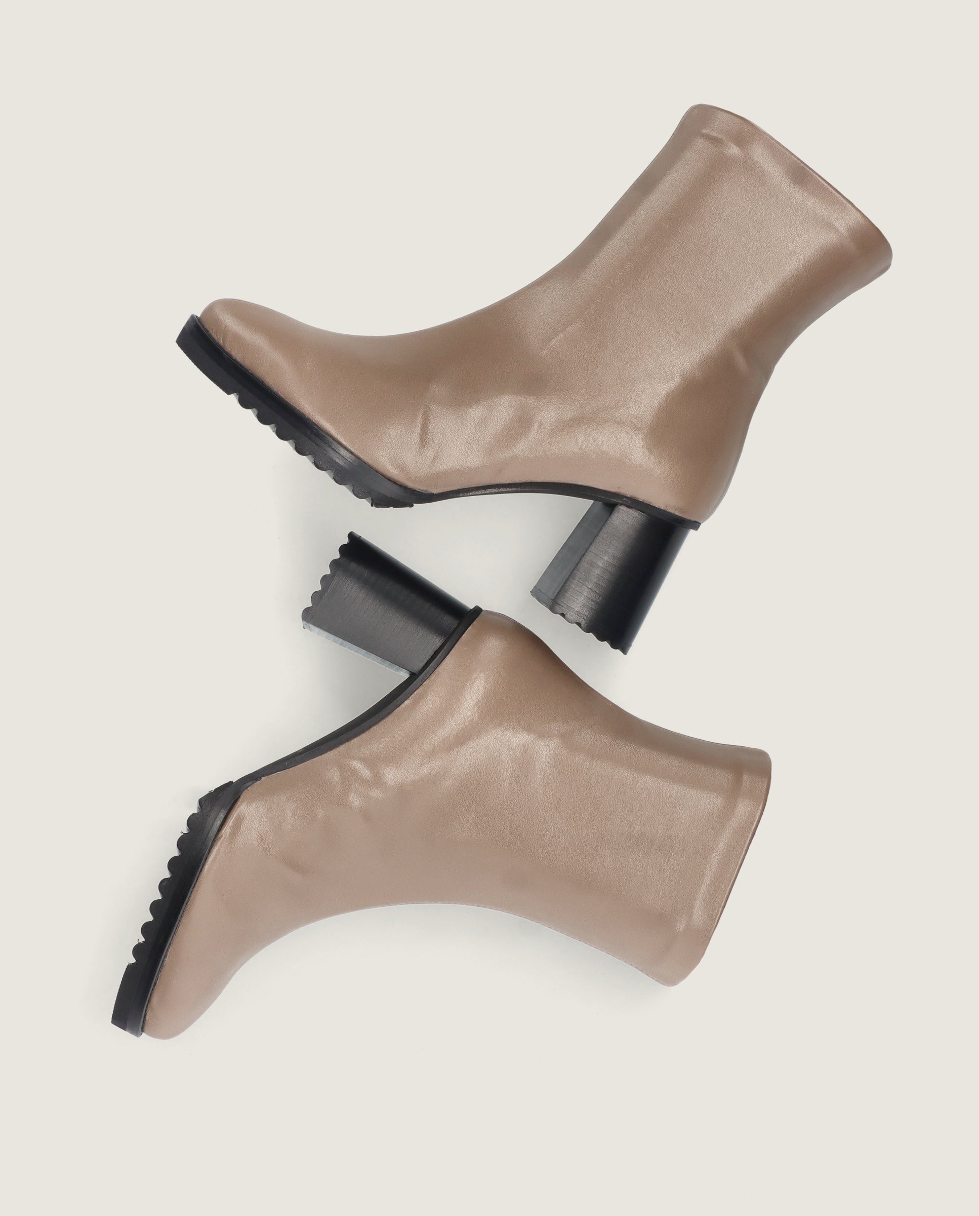 Botines Julie Marrones Tejidos