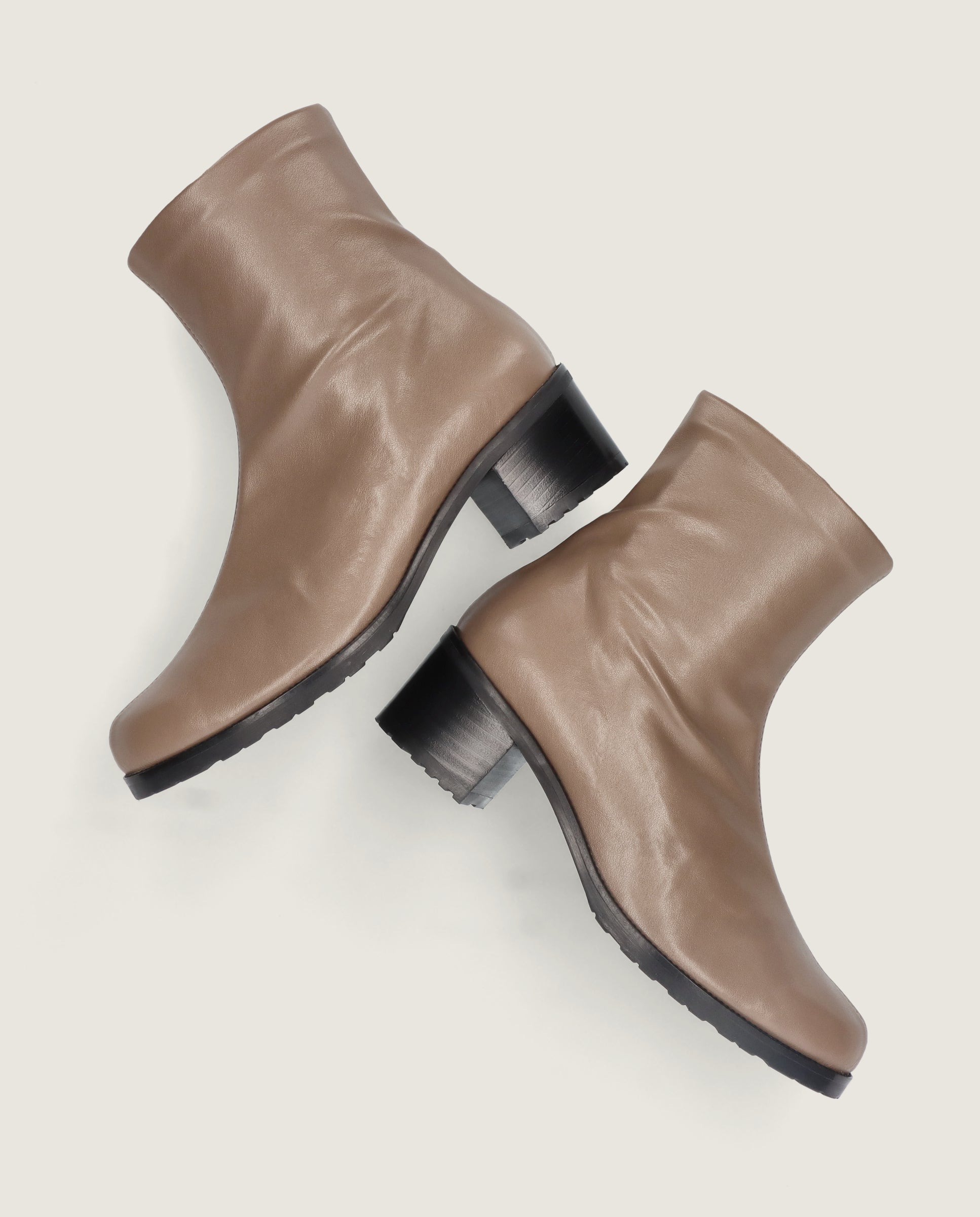 Botines Claudette Marrones Tejidos