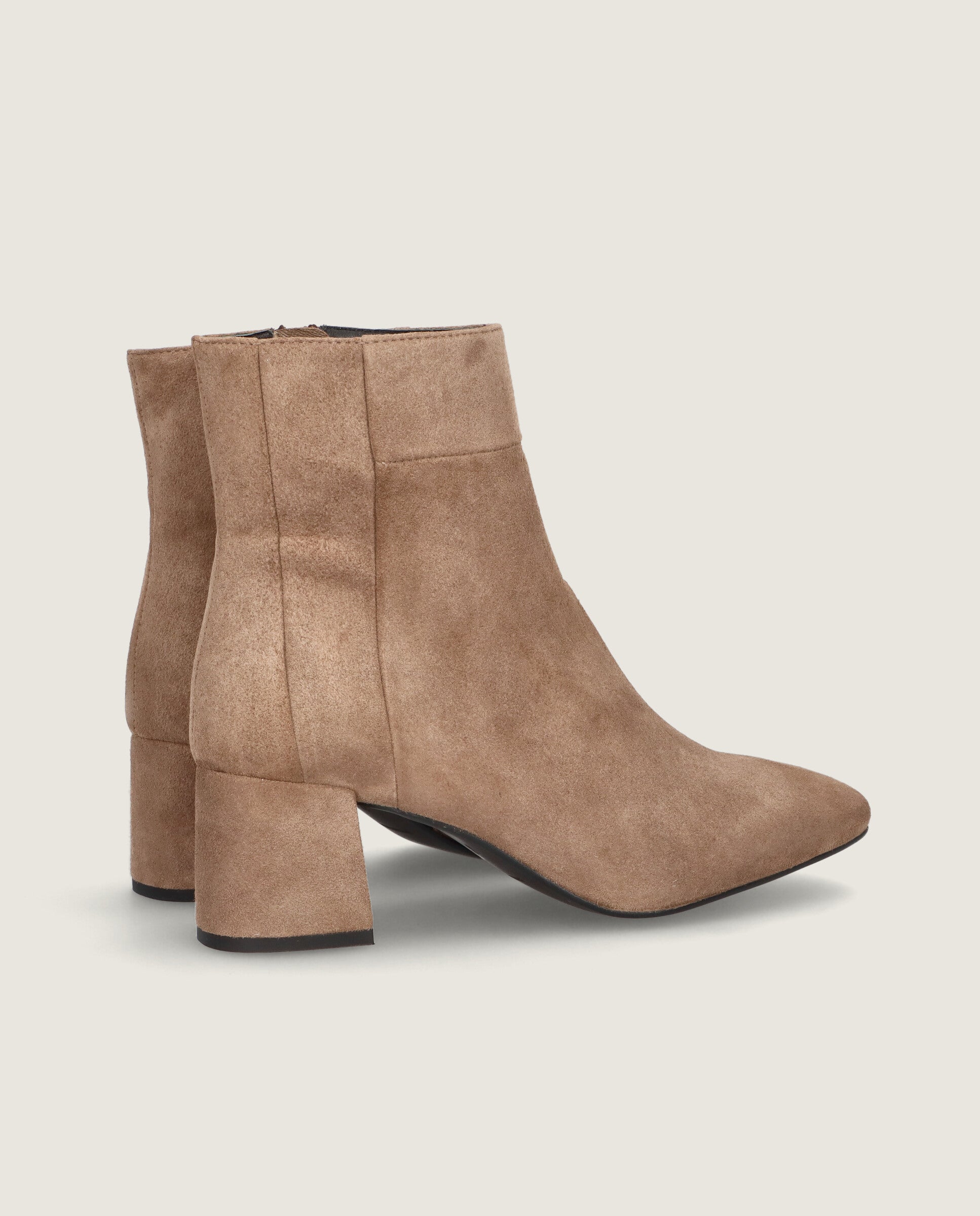 Bottines en daim marron Shirin