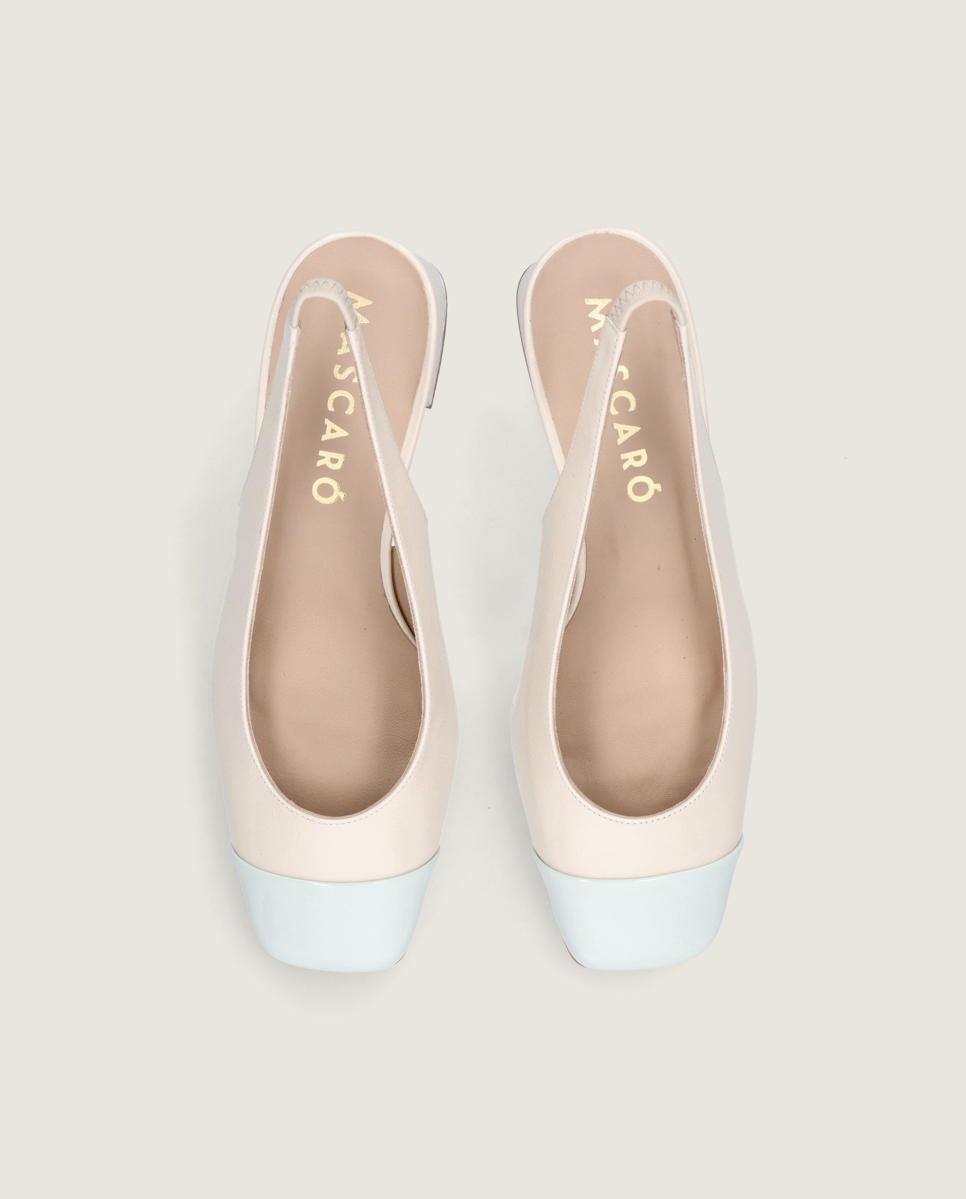 Vue alternative de Salon du cuir verni blanc Anuk par Mascaro