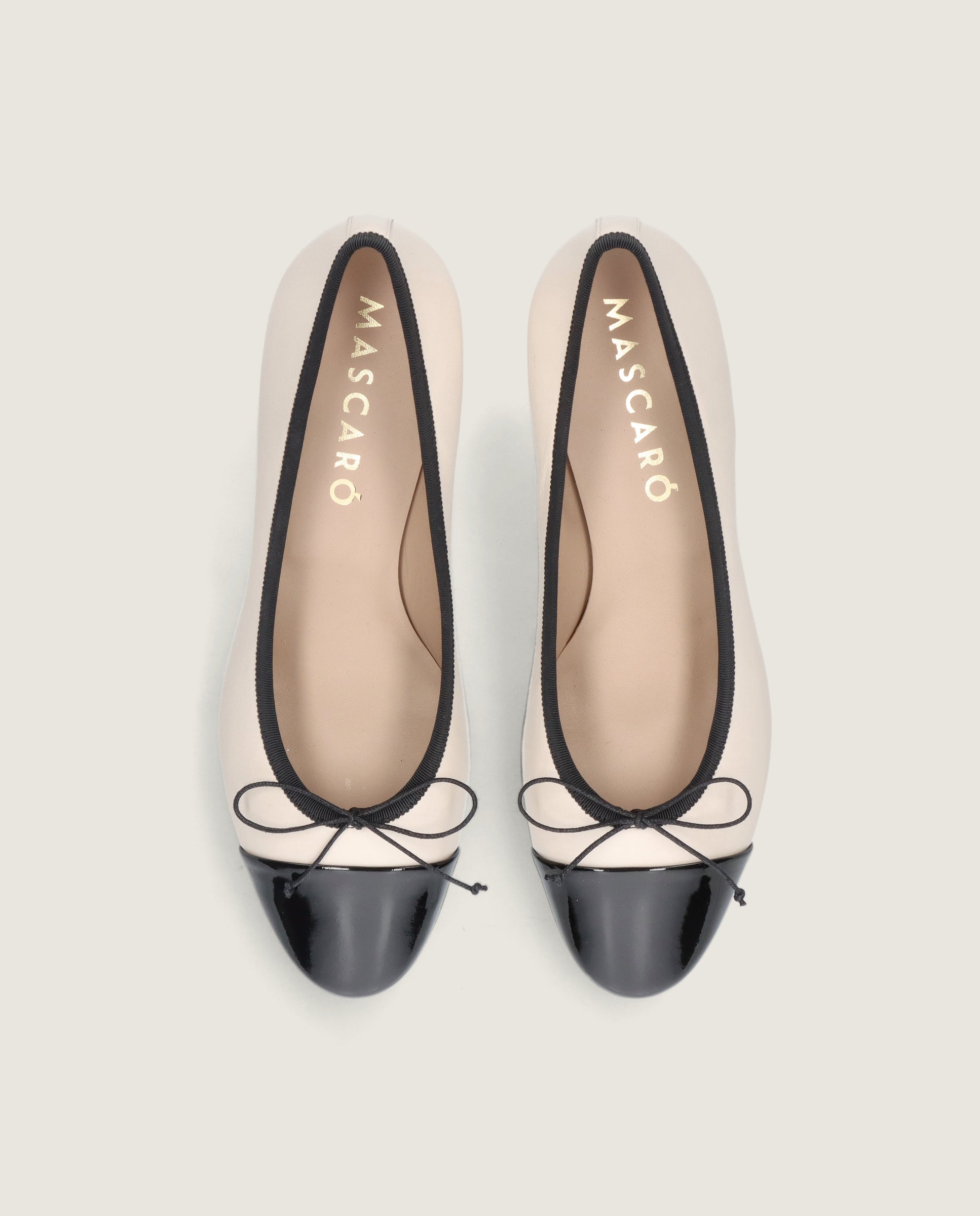 Salon Luisa Blancos Piel