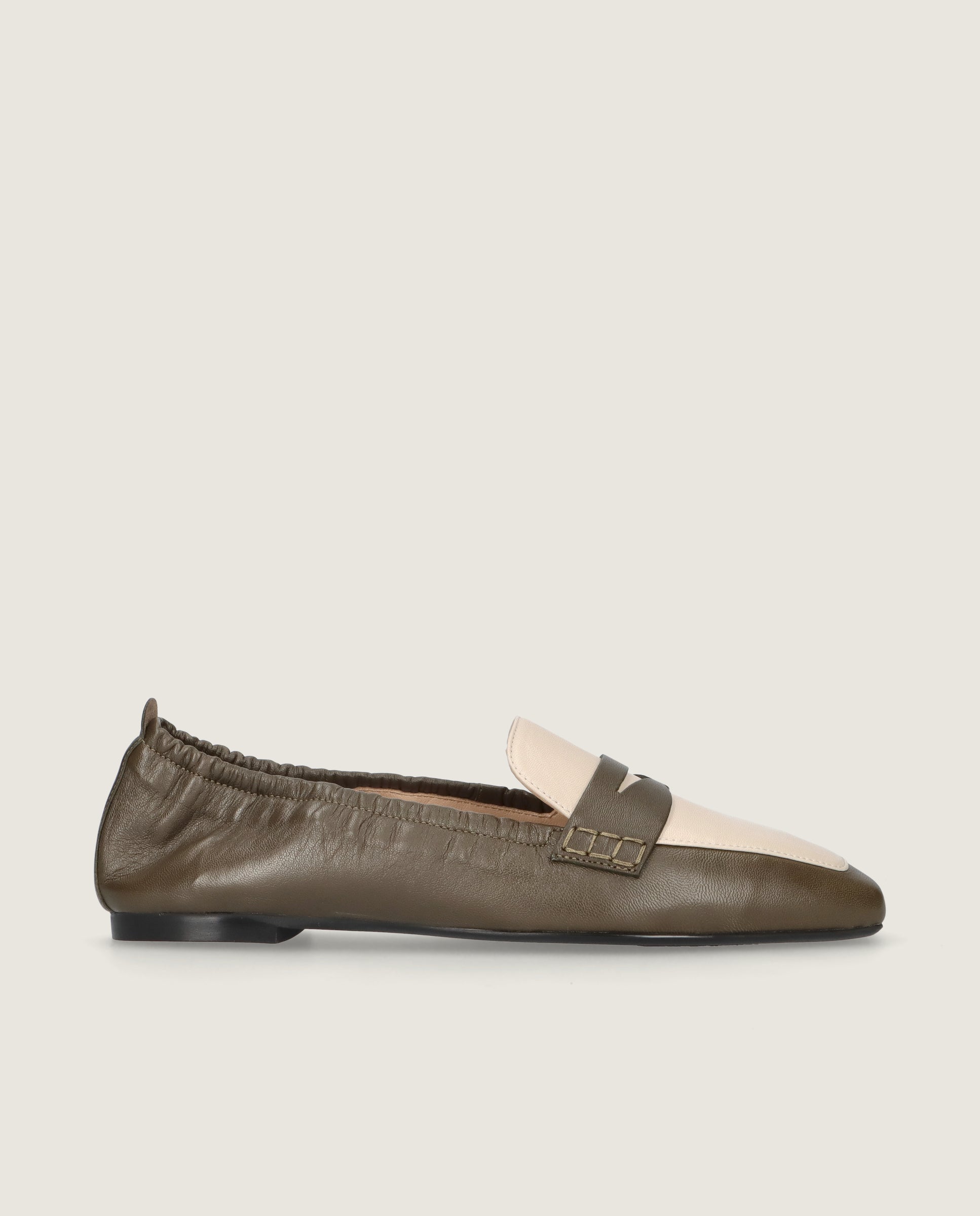 Loafers Camille Verdes Piel