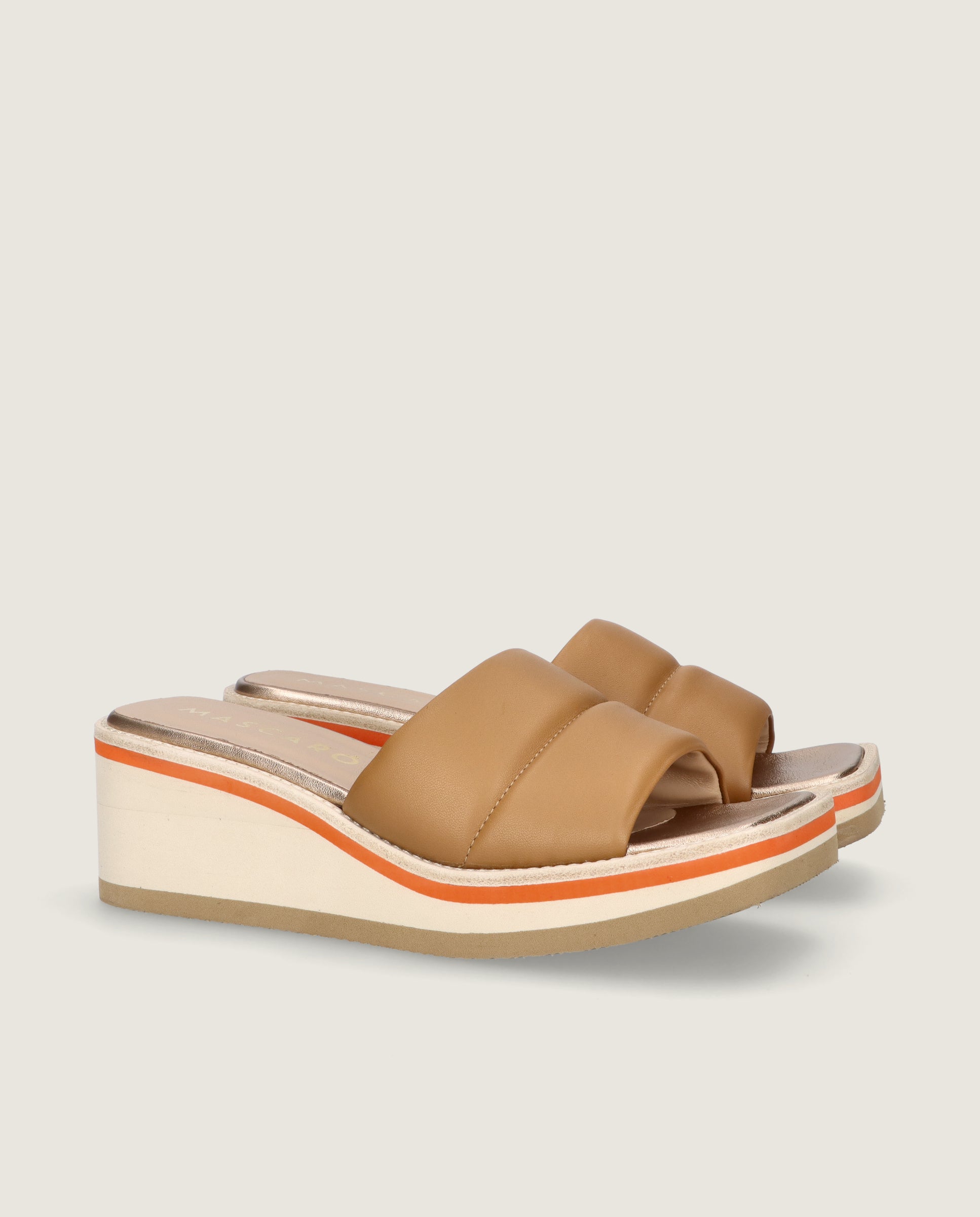 Imagen de Sandalias Ariana Marrones Piel por Mascaro