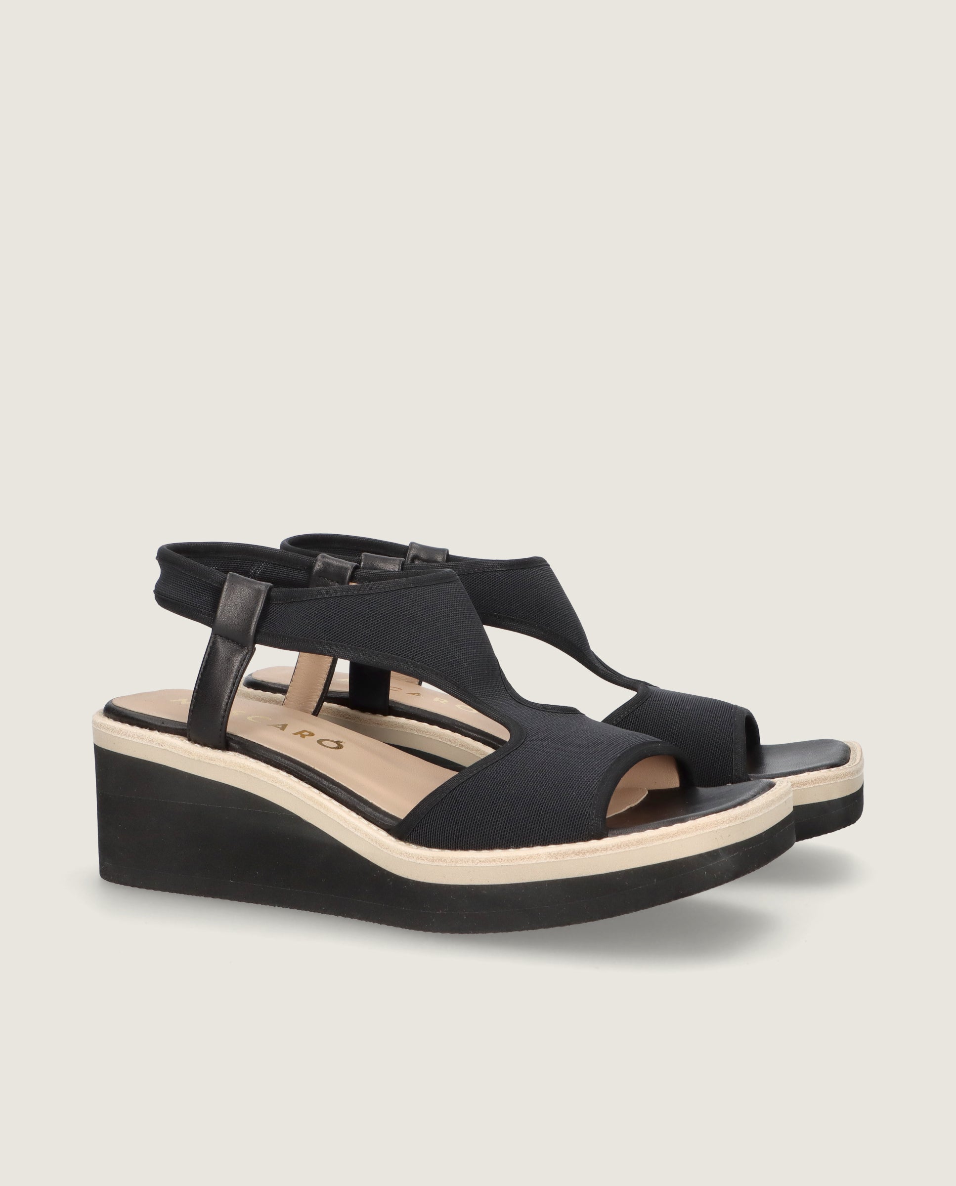 Imagen de Sandalias Ariana Negros Tejidos por Mascaro