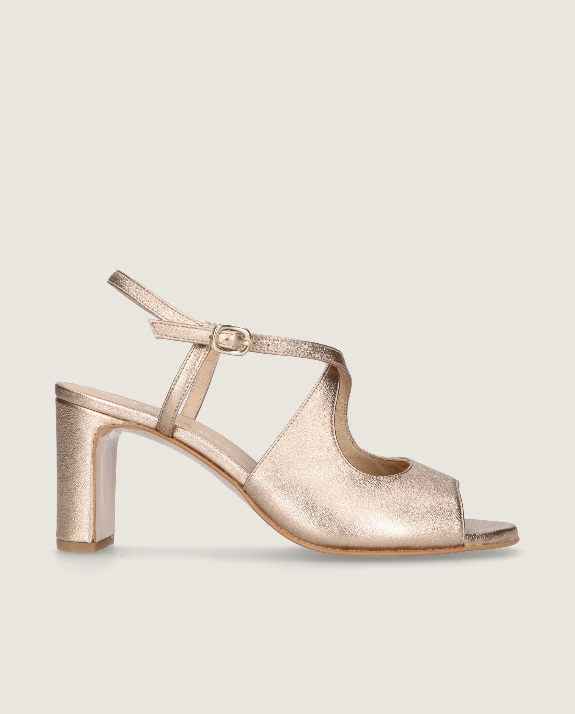 Sandalias Maria Dorados Pieles Metalizadas