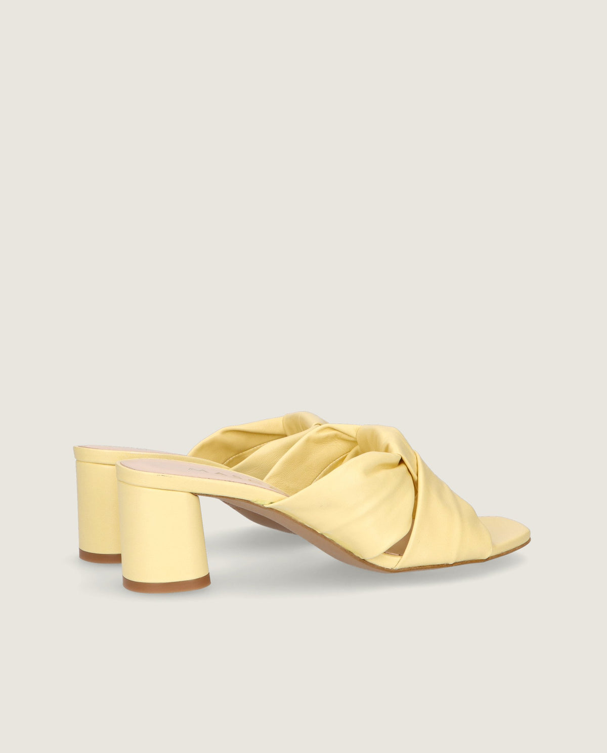 Sandalias Susan Amarillos Piel