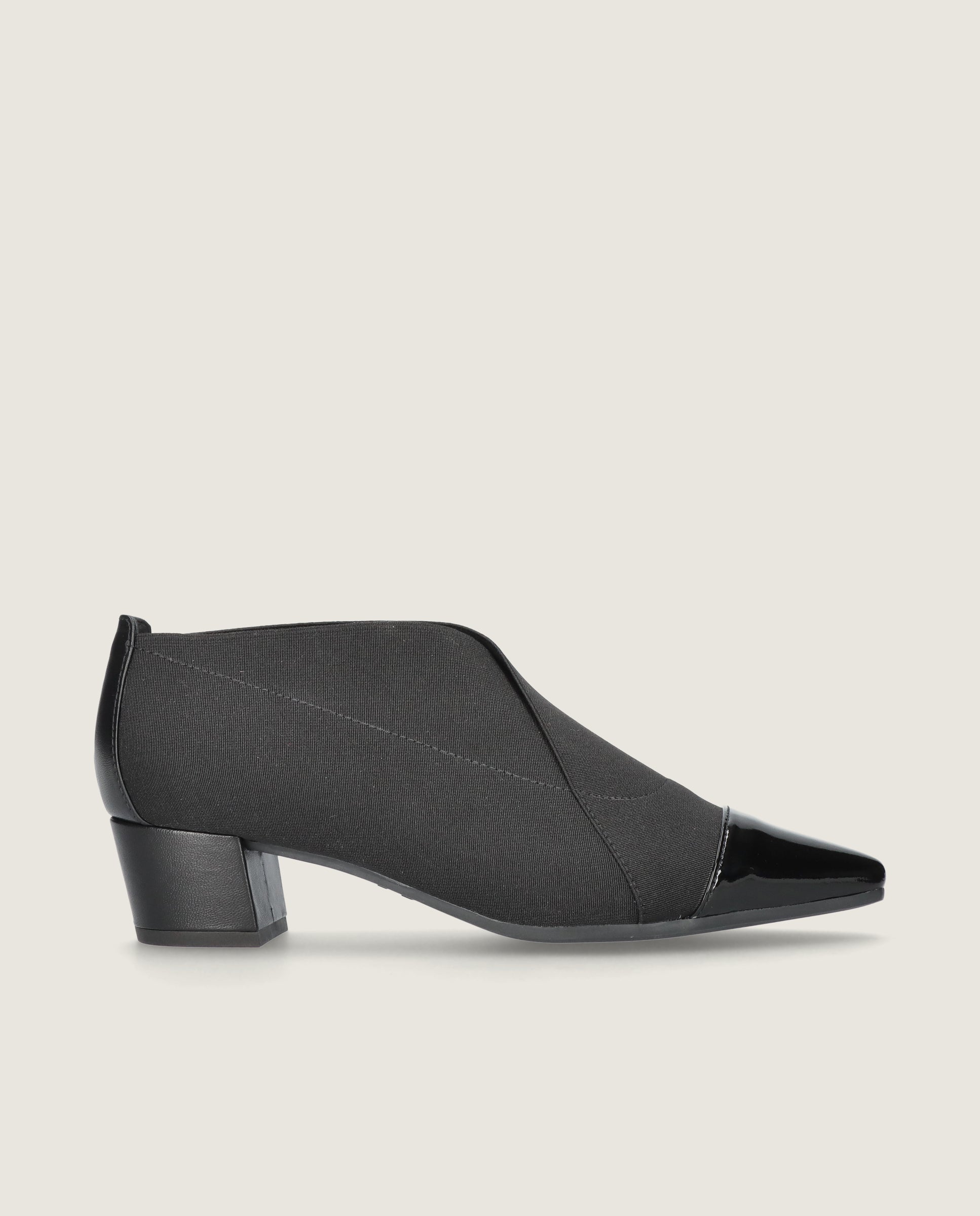 Schnürschuhe Greta Schwarz Lack