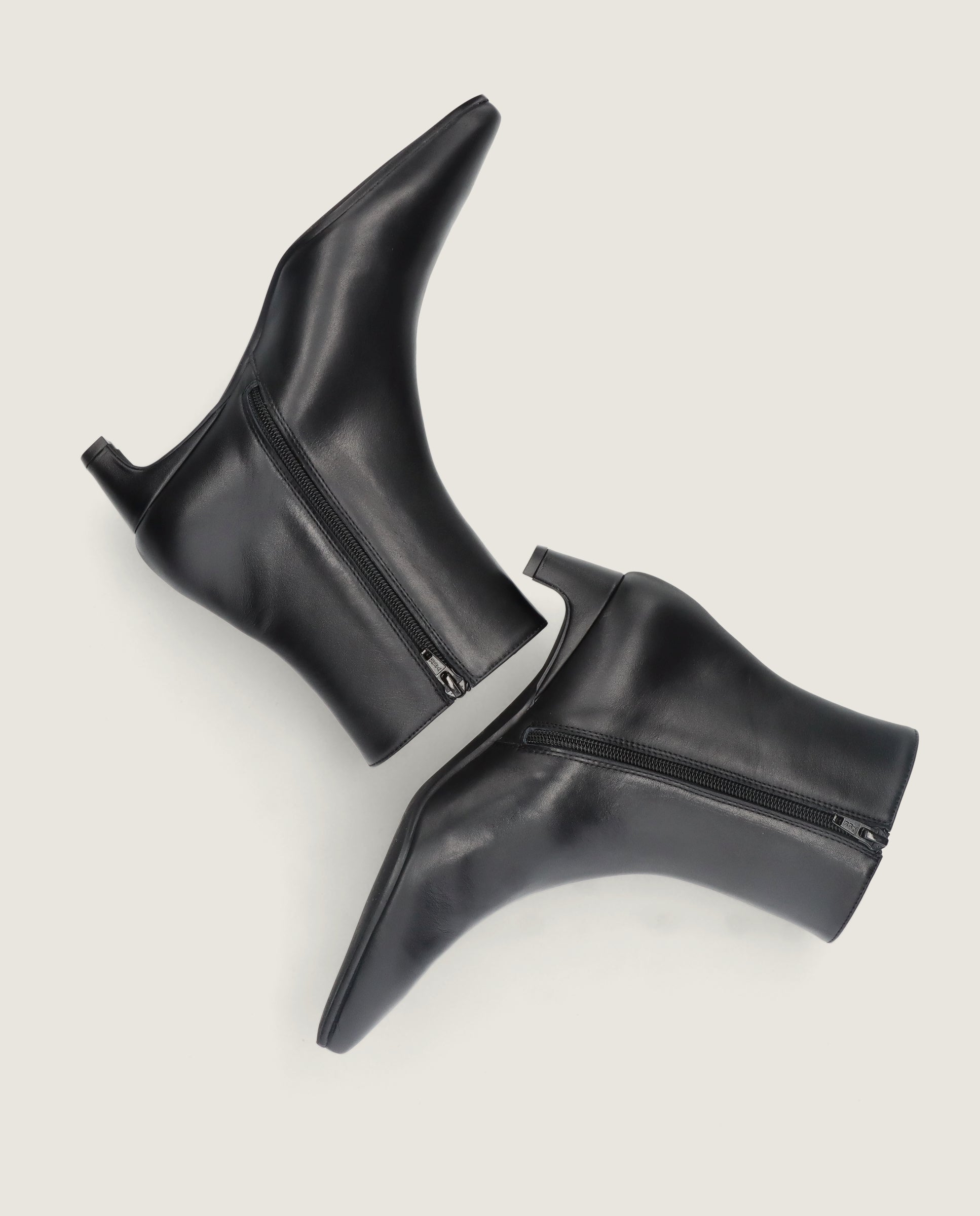 Botines Greta Negros Piel