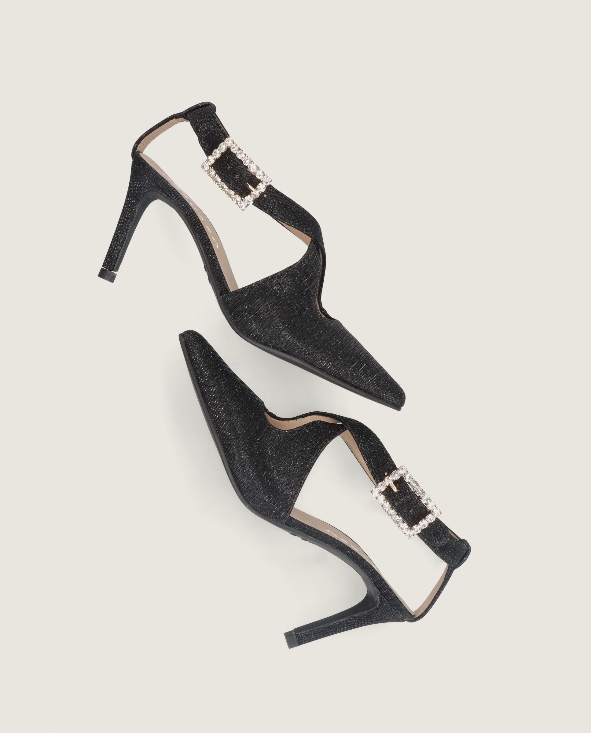 Salon Renata Negros Tejidos