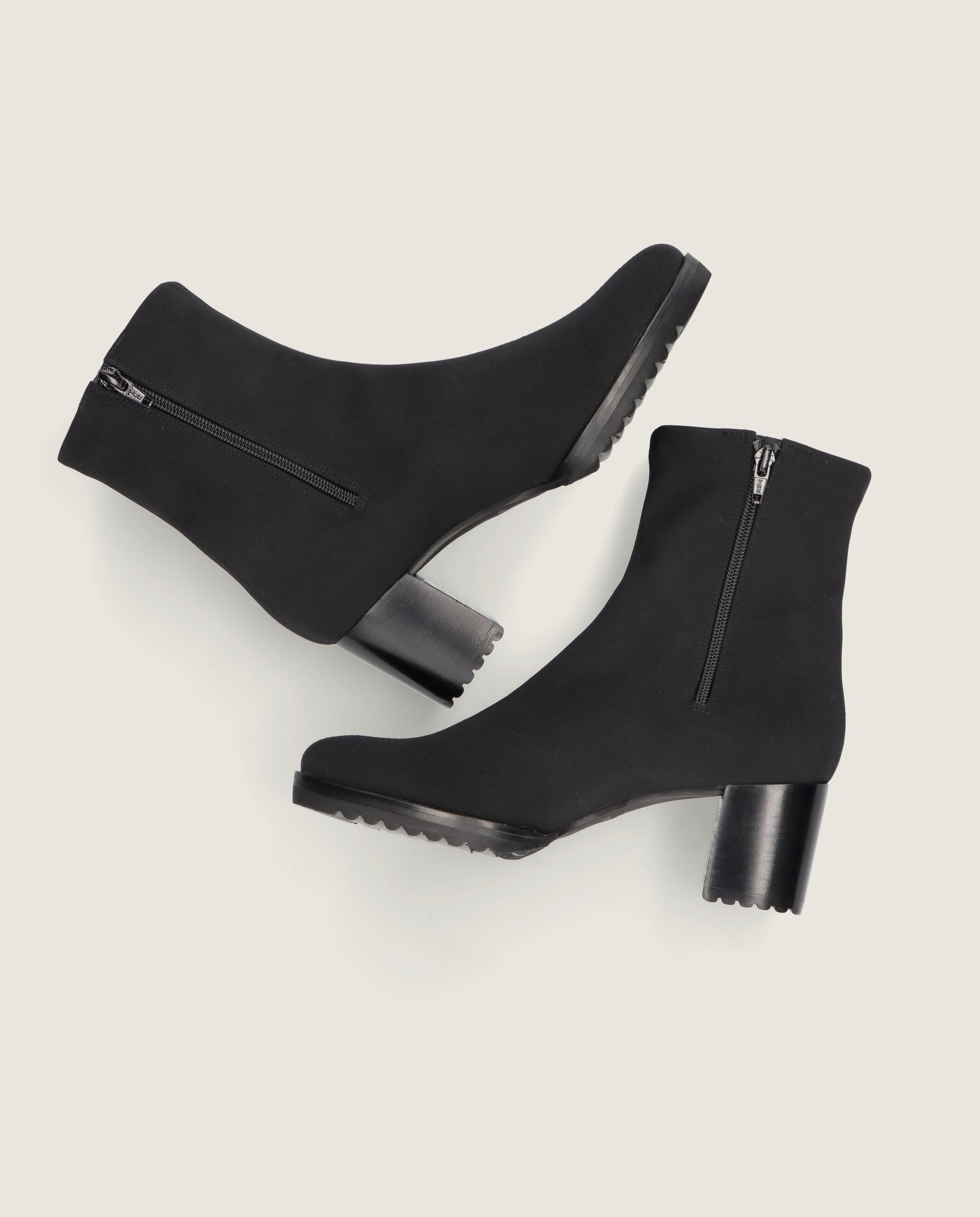 Botines Cindy Negros Tejidos