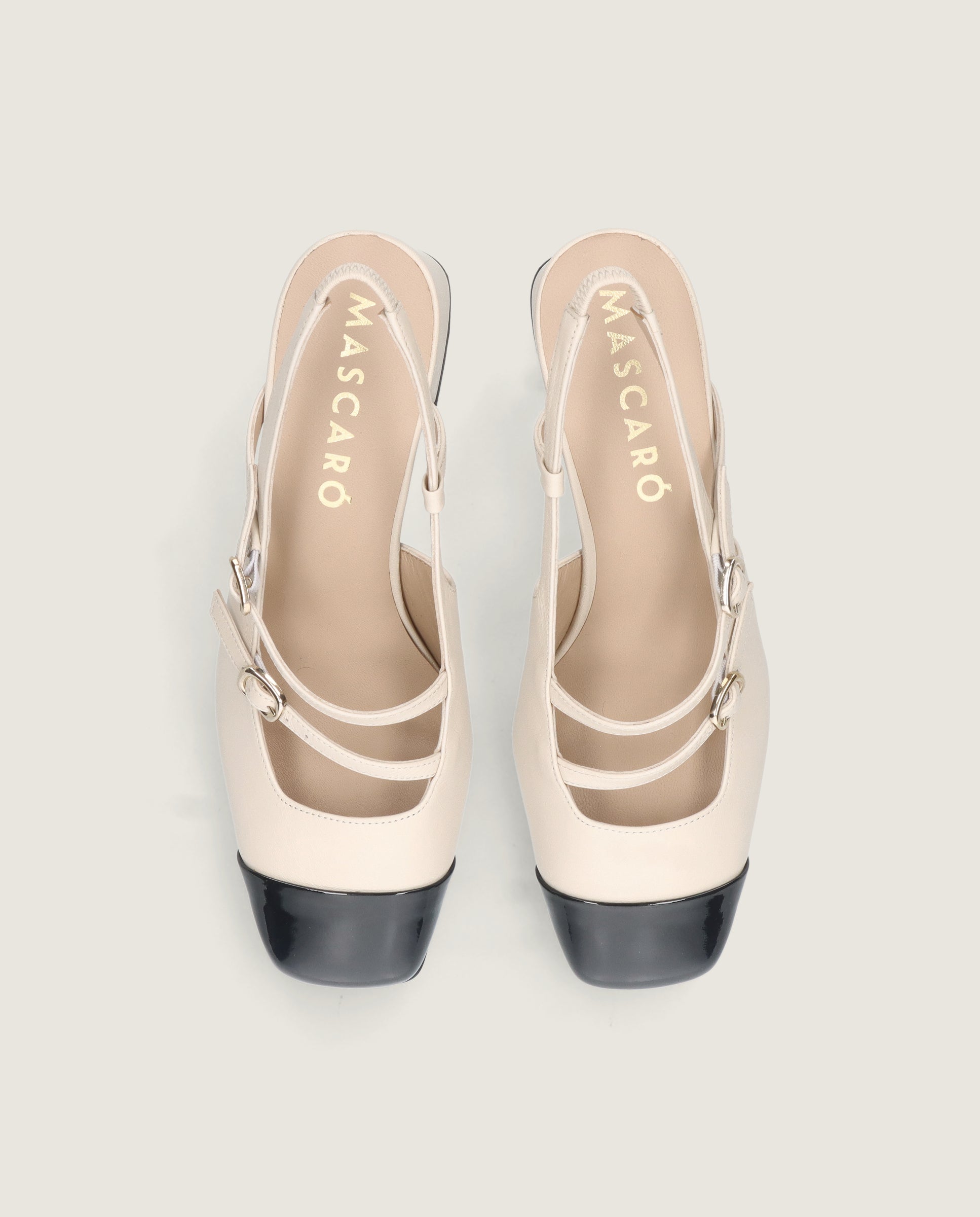 Salon Anuk Blancos Piel