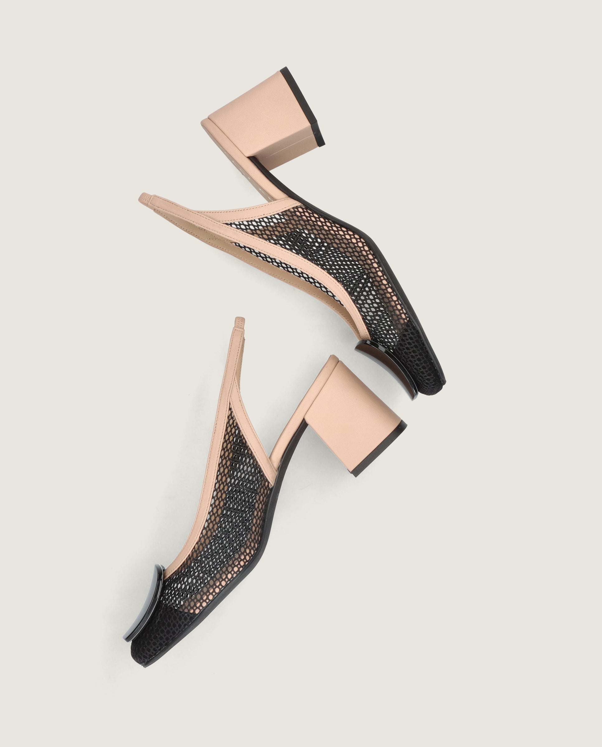 Salon Anuk Negros Red