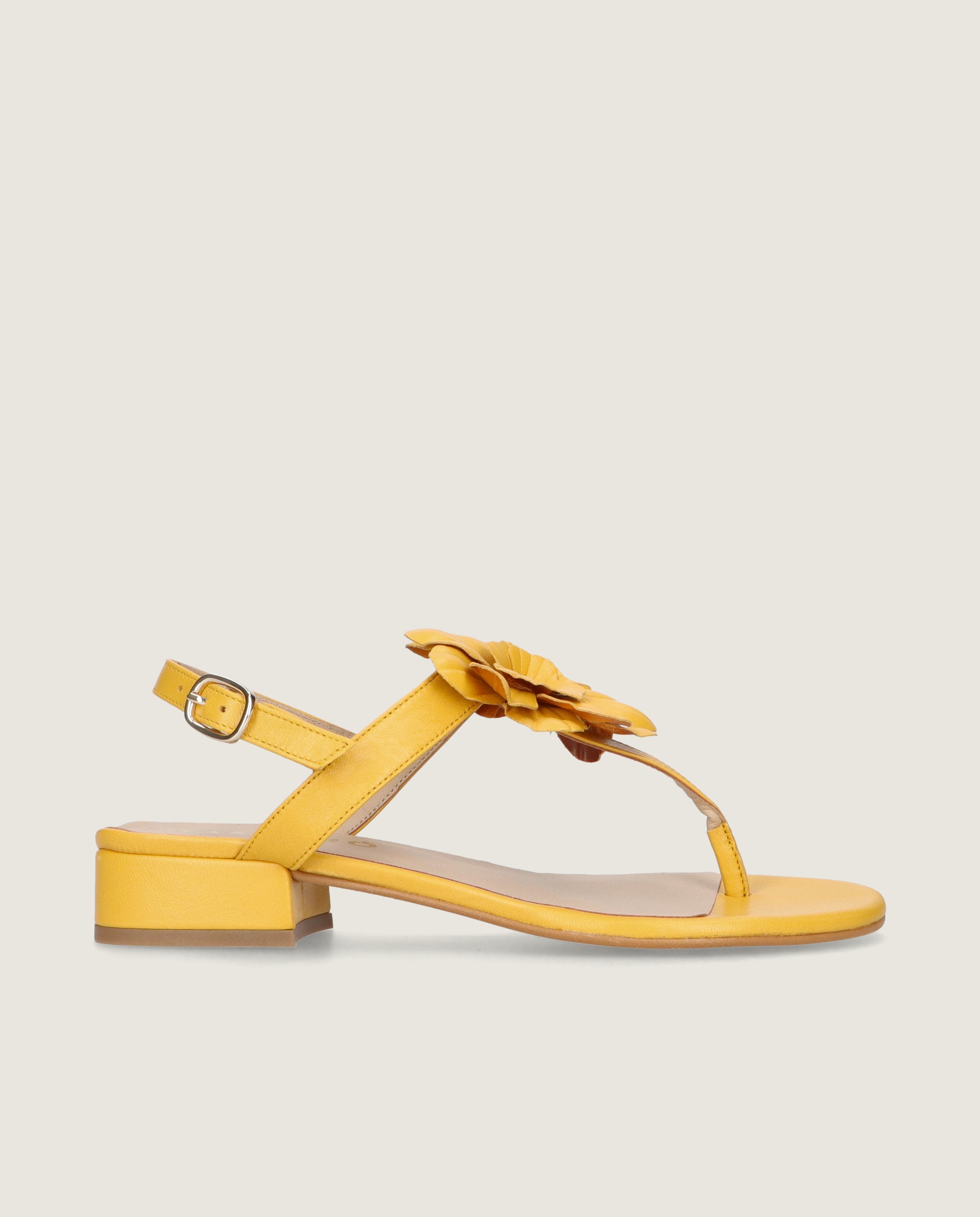 Sandalias Amelie Amarillos Piel