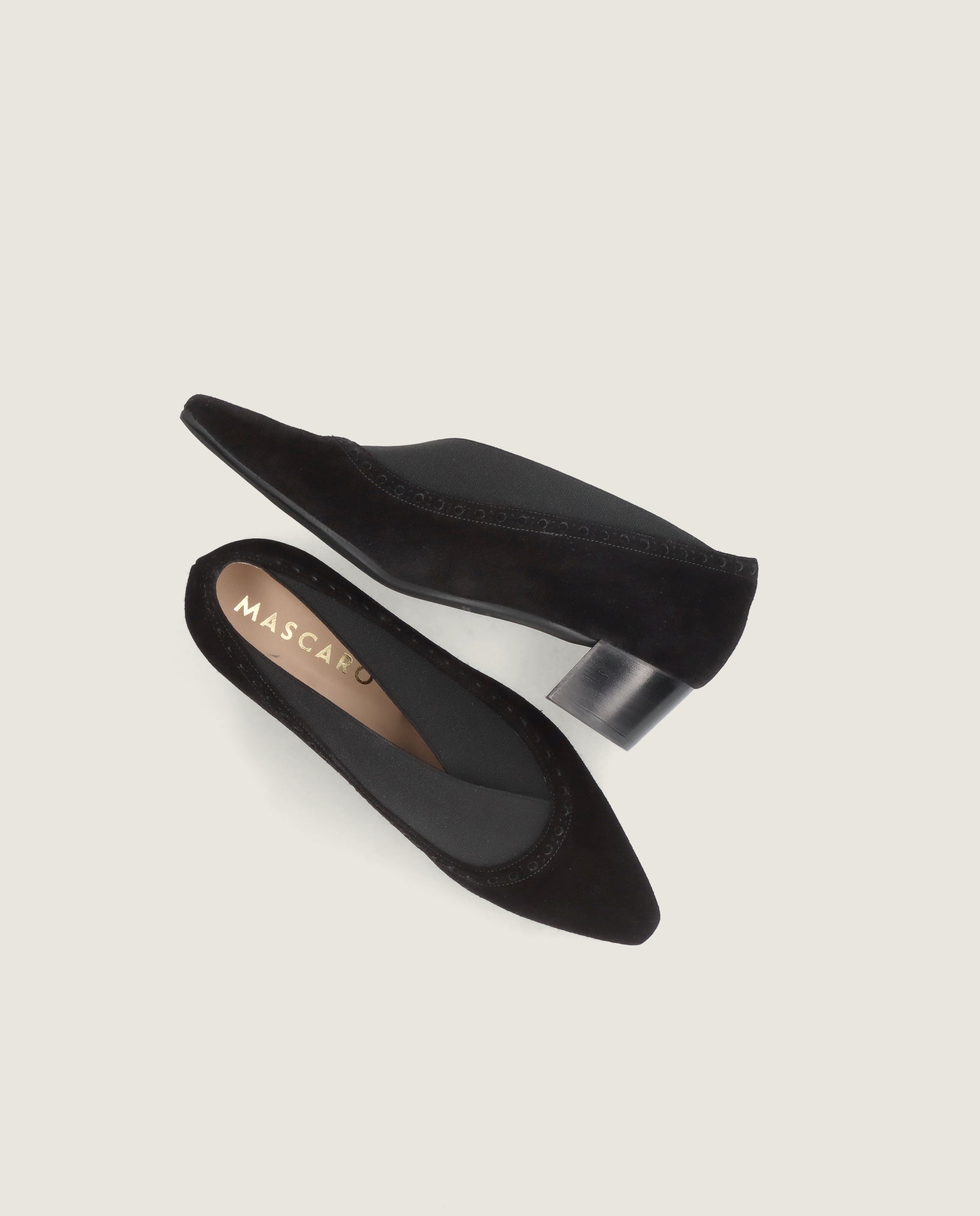 Salon Greta Negros Ante