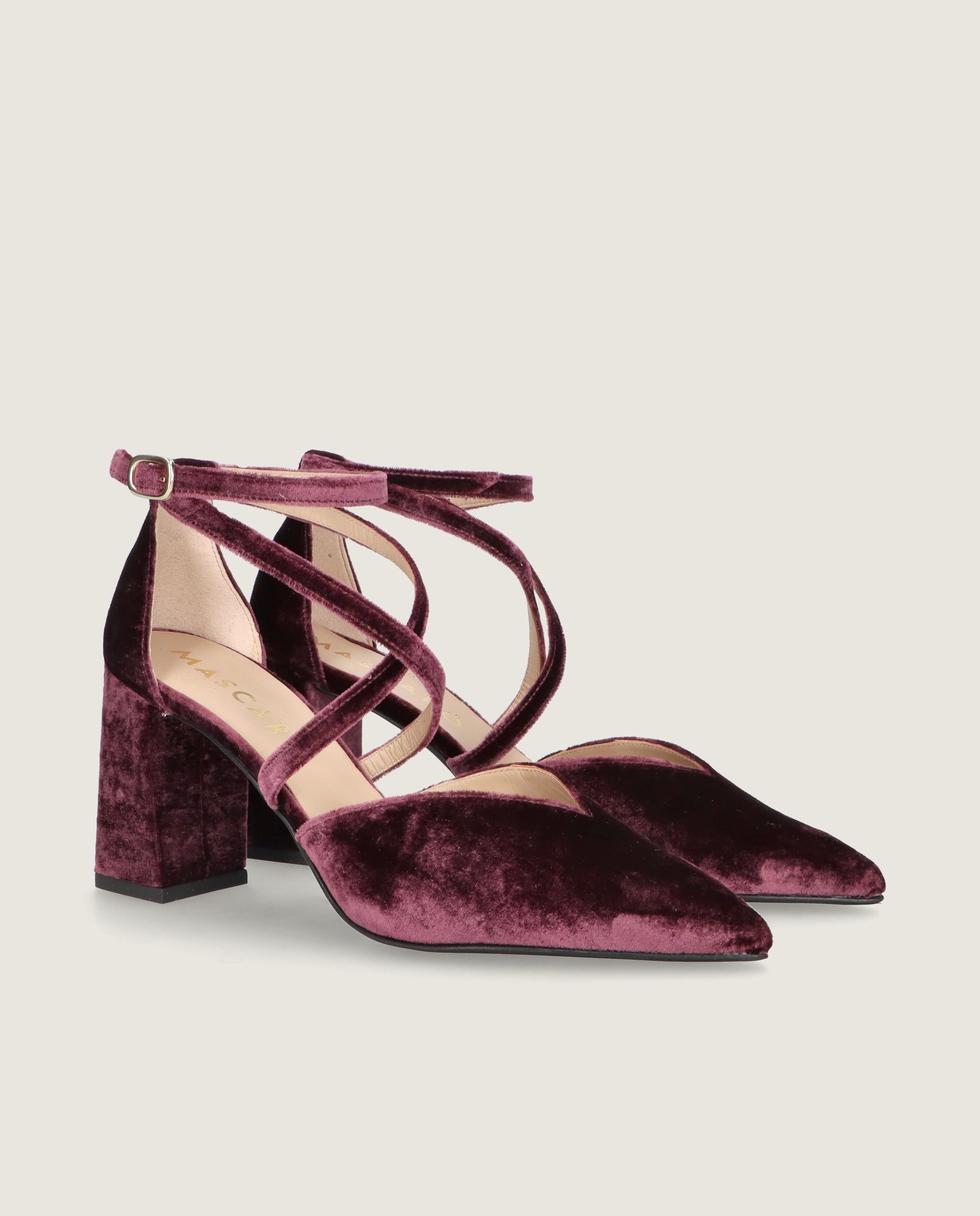 Salon Renata Rote Gewebte