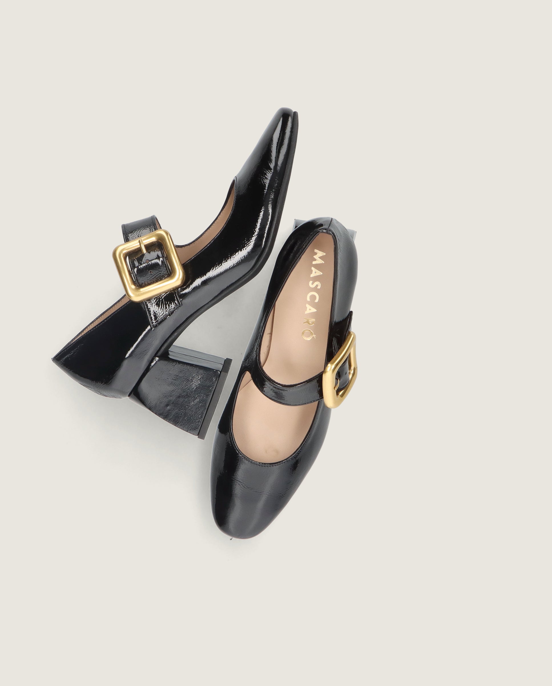 Salon Freja Marrones Charol