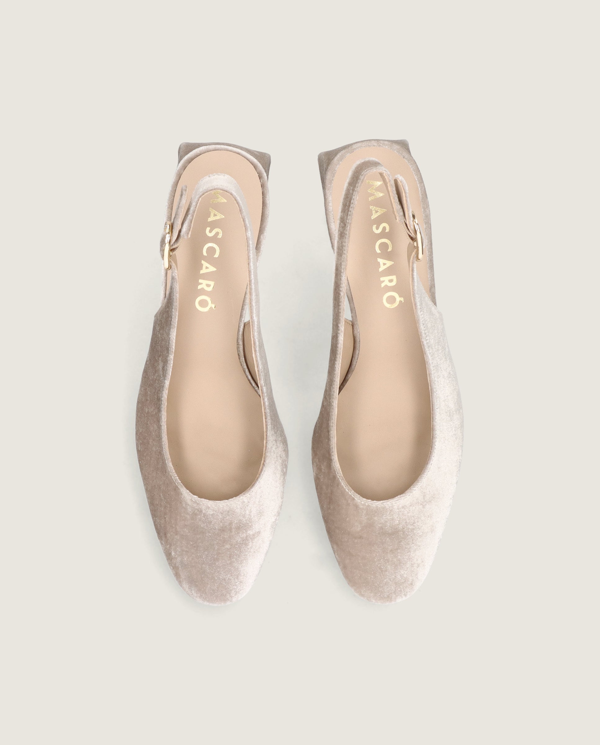 Freja Beige Woven Salon