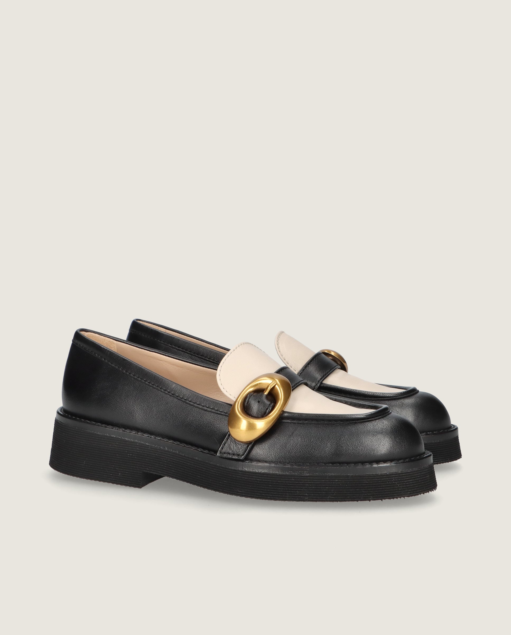Imagen de Loafers Terry Negros Piel por Mascaro