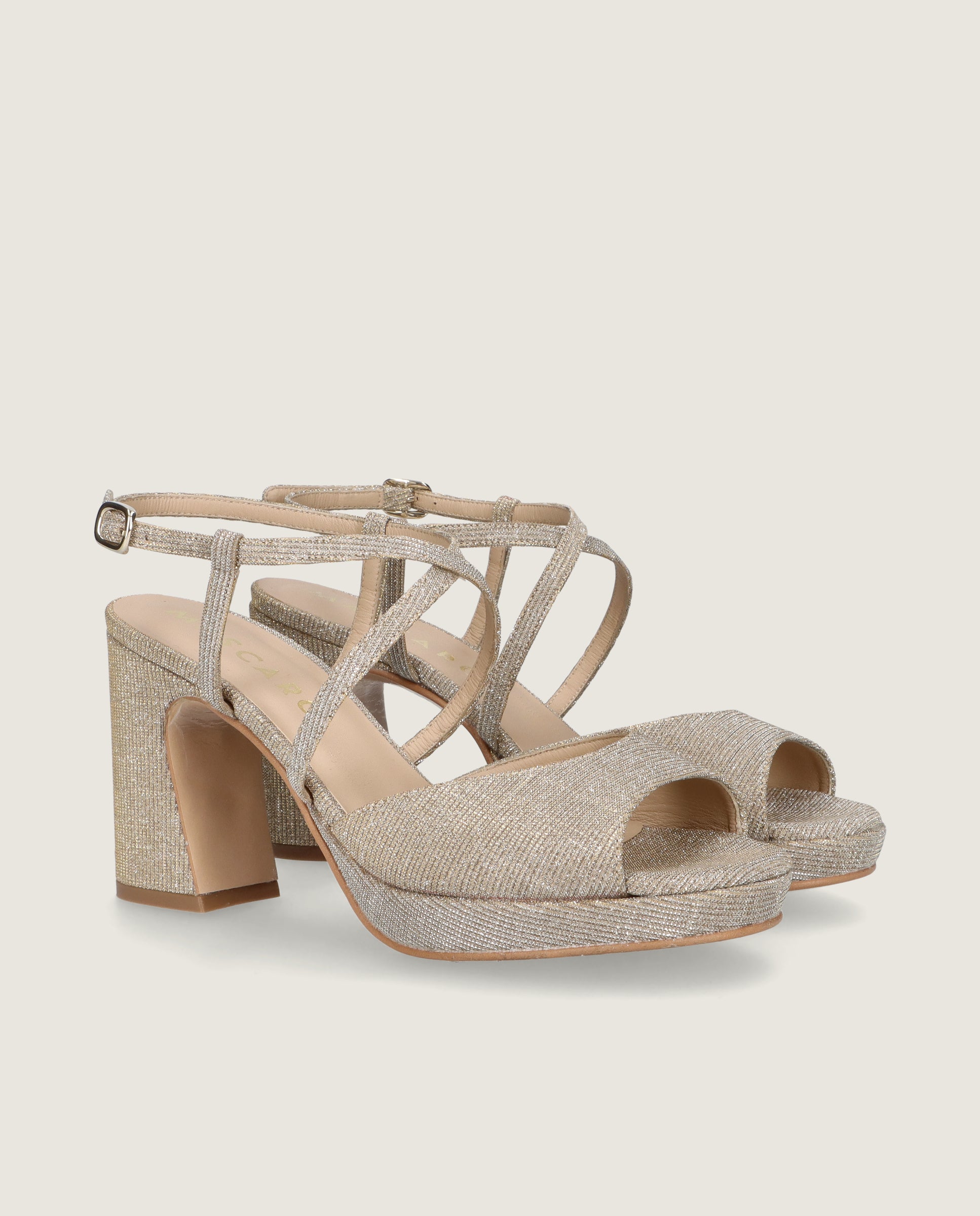 Sandalias Mary Plateados Tejidos Metalizados