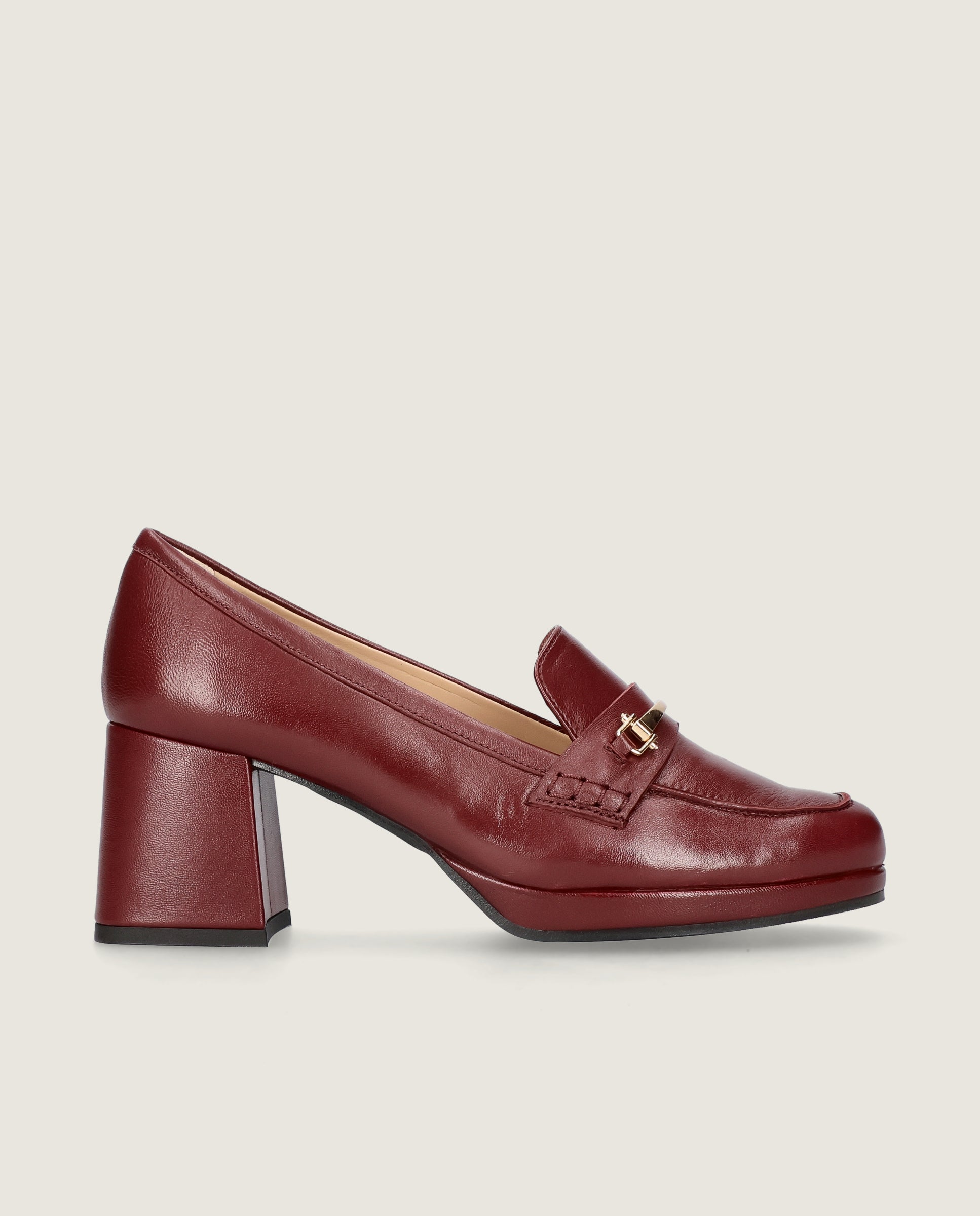 Loafers Gillian Rojos Piel