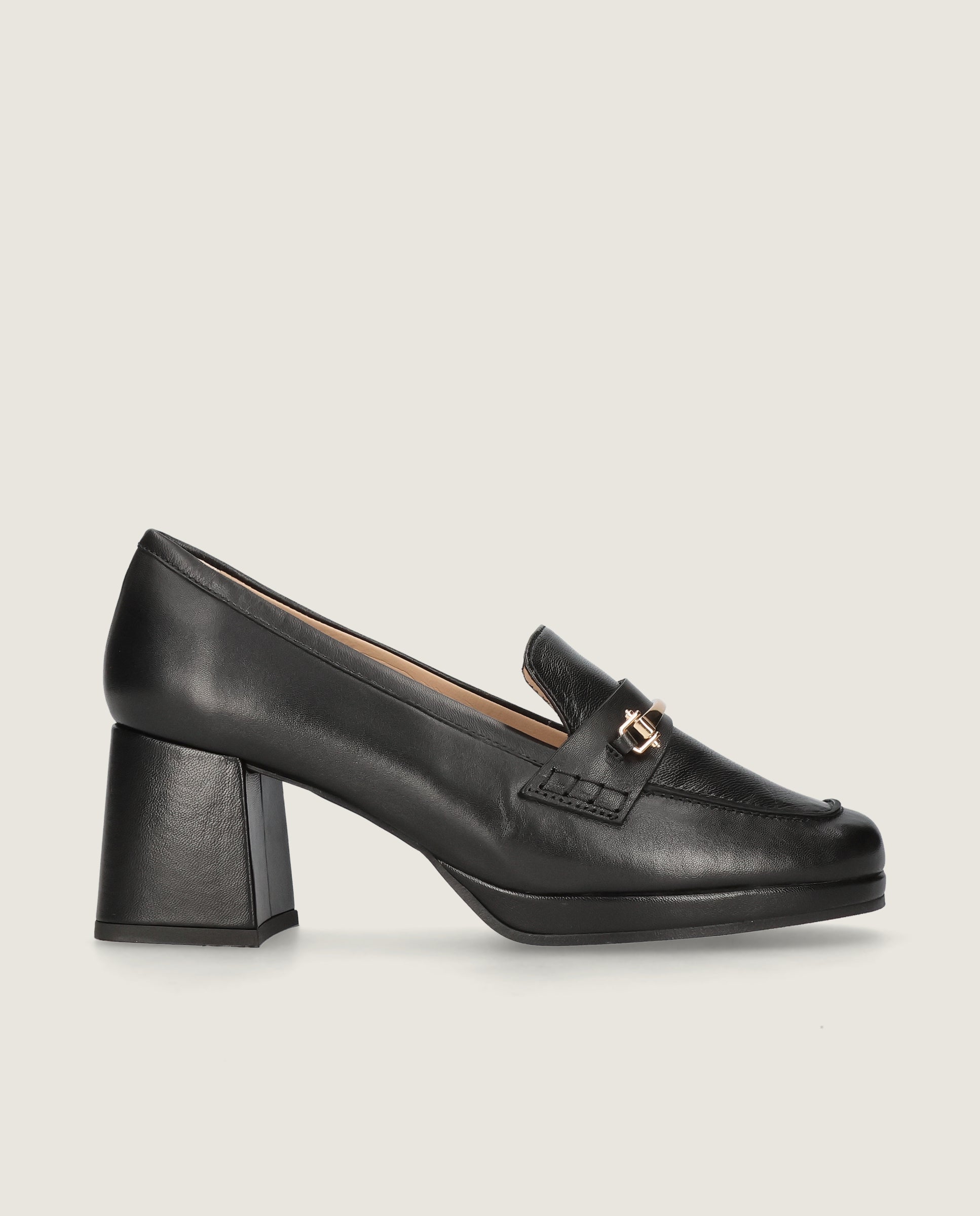 Loafers Gillian Negros Piel