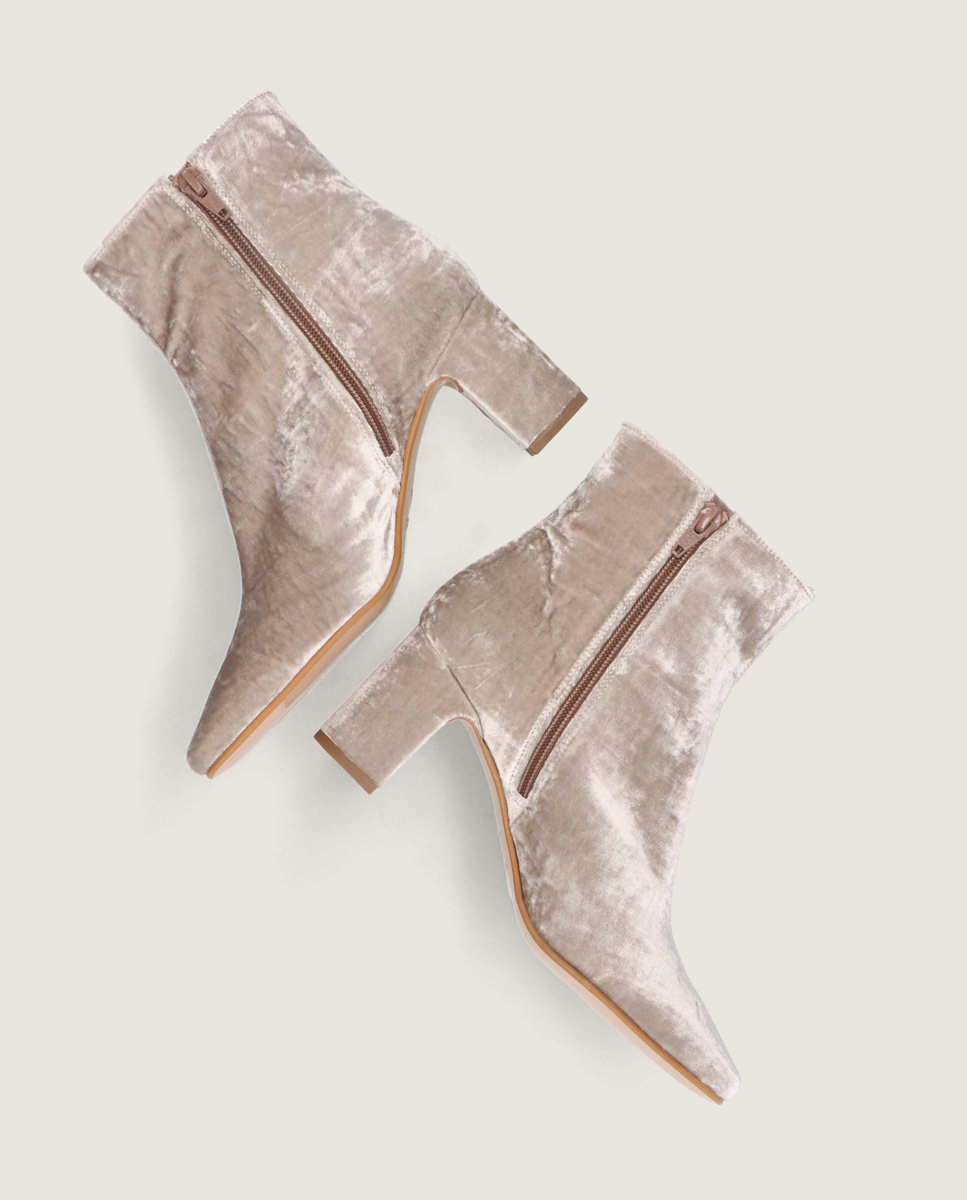 Botines Freja Beiges Tejidos