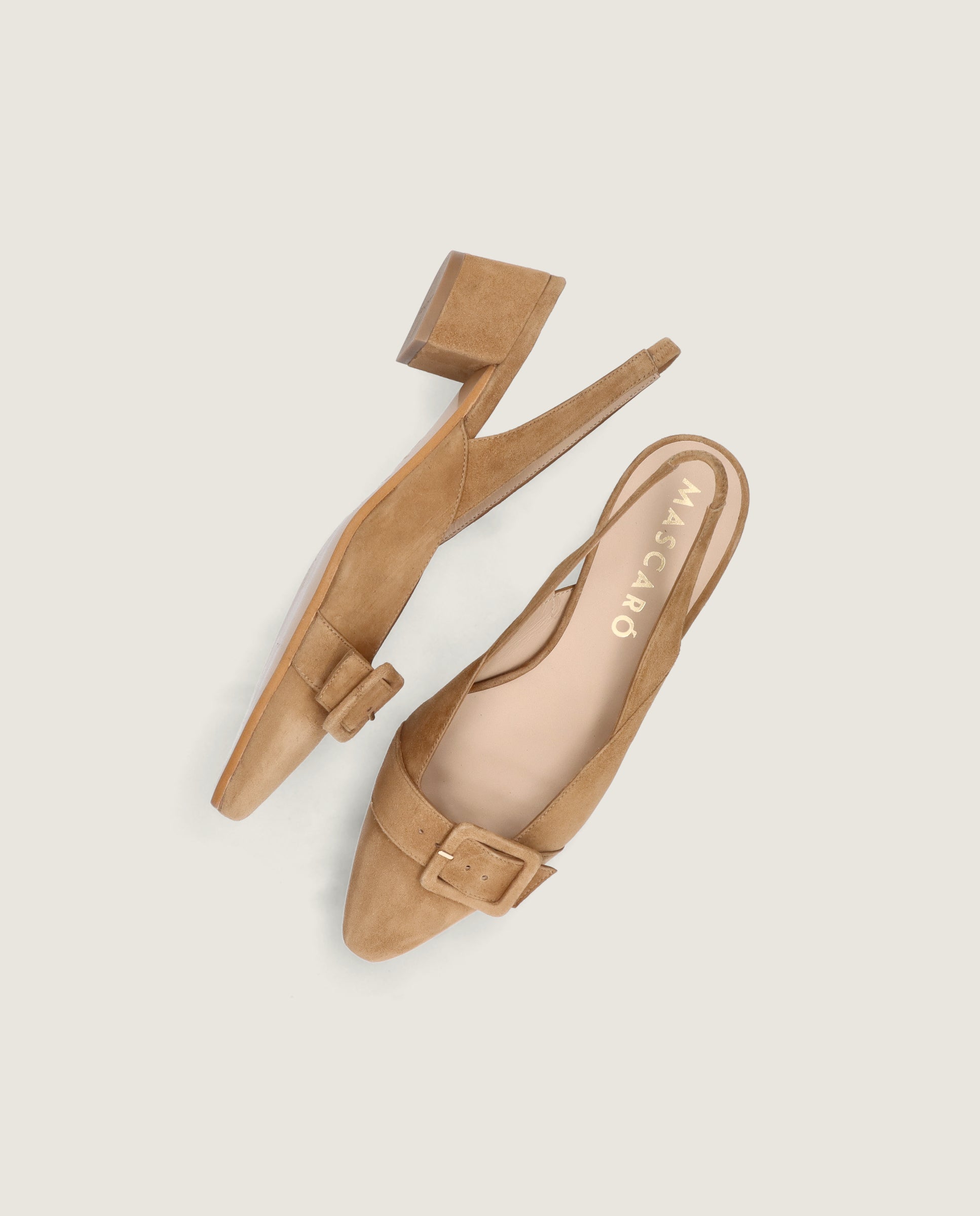 Greta pump in tan suede