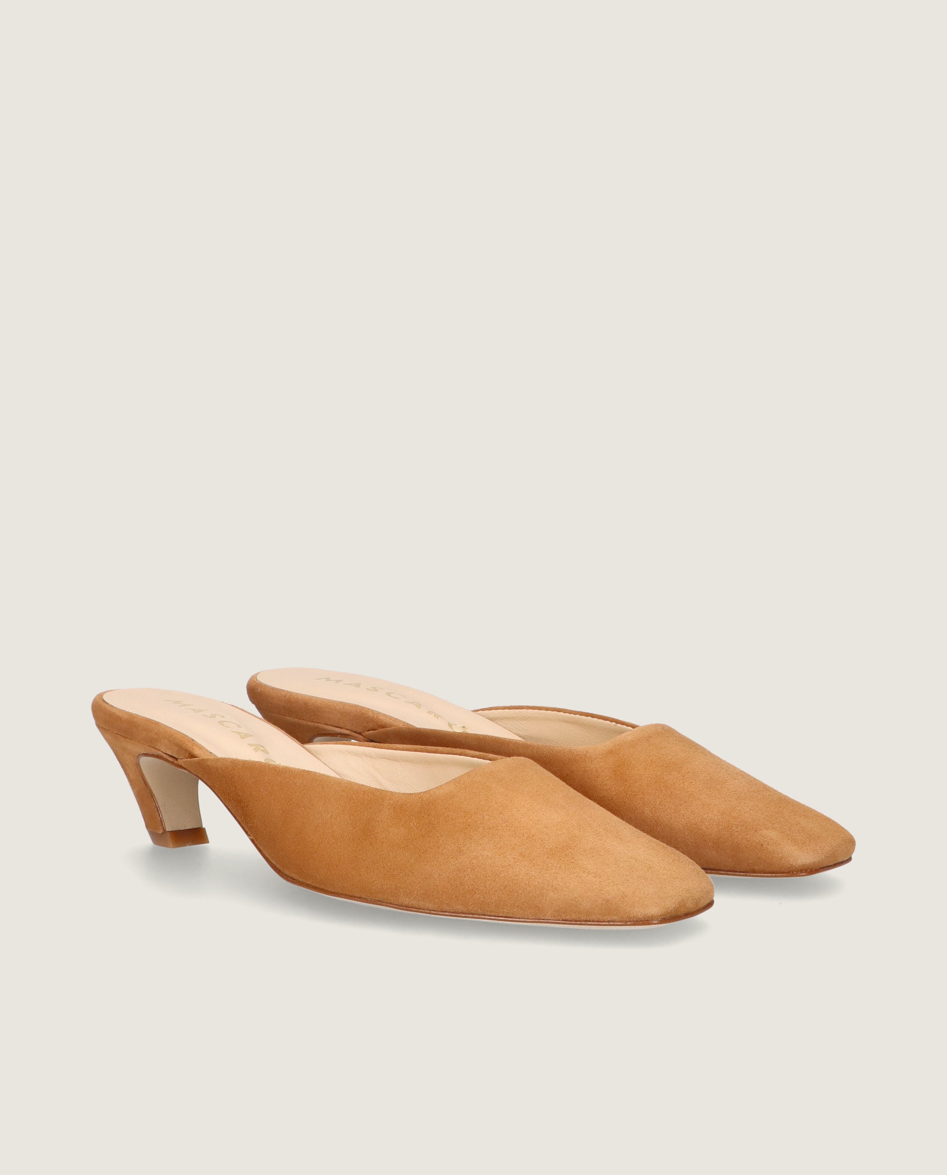 Imagen de Mules Astin Marrones Ante por Mascaro