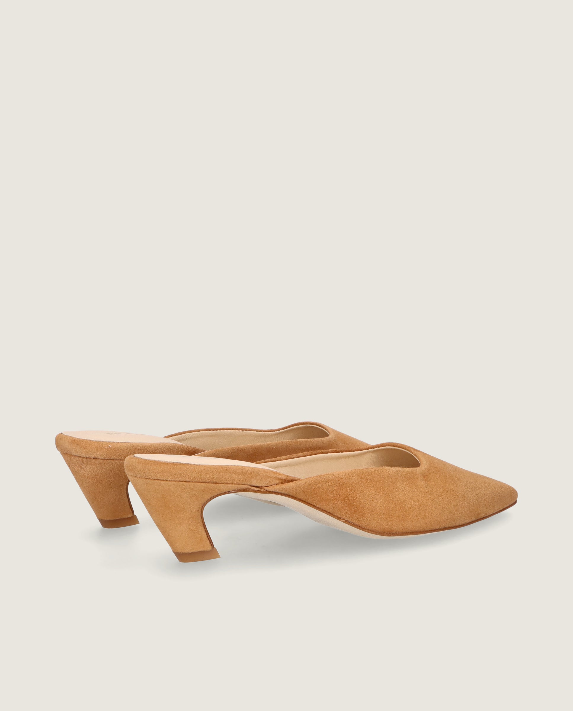 Mules Astin Marrones Ante