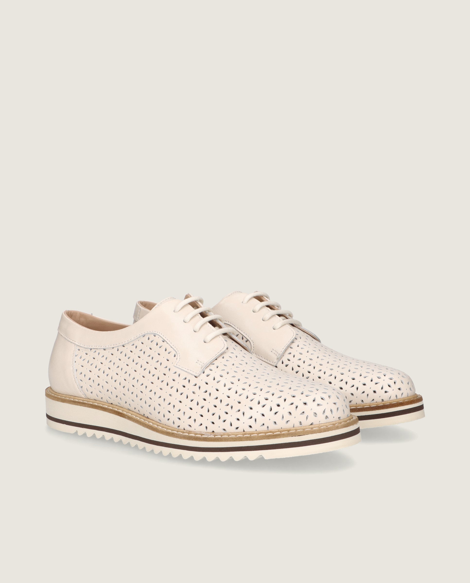 Imagen de Zapatos Acordonados Violette Blancos Piel por Mascaro