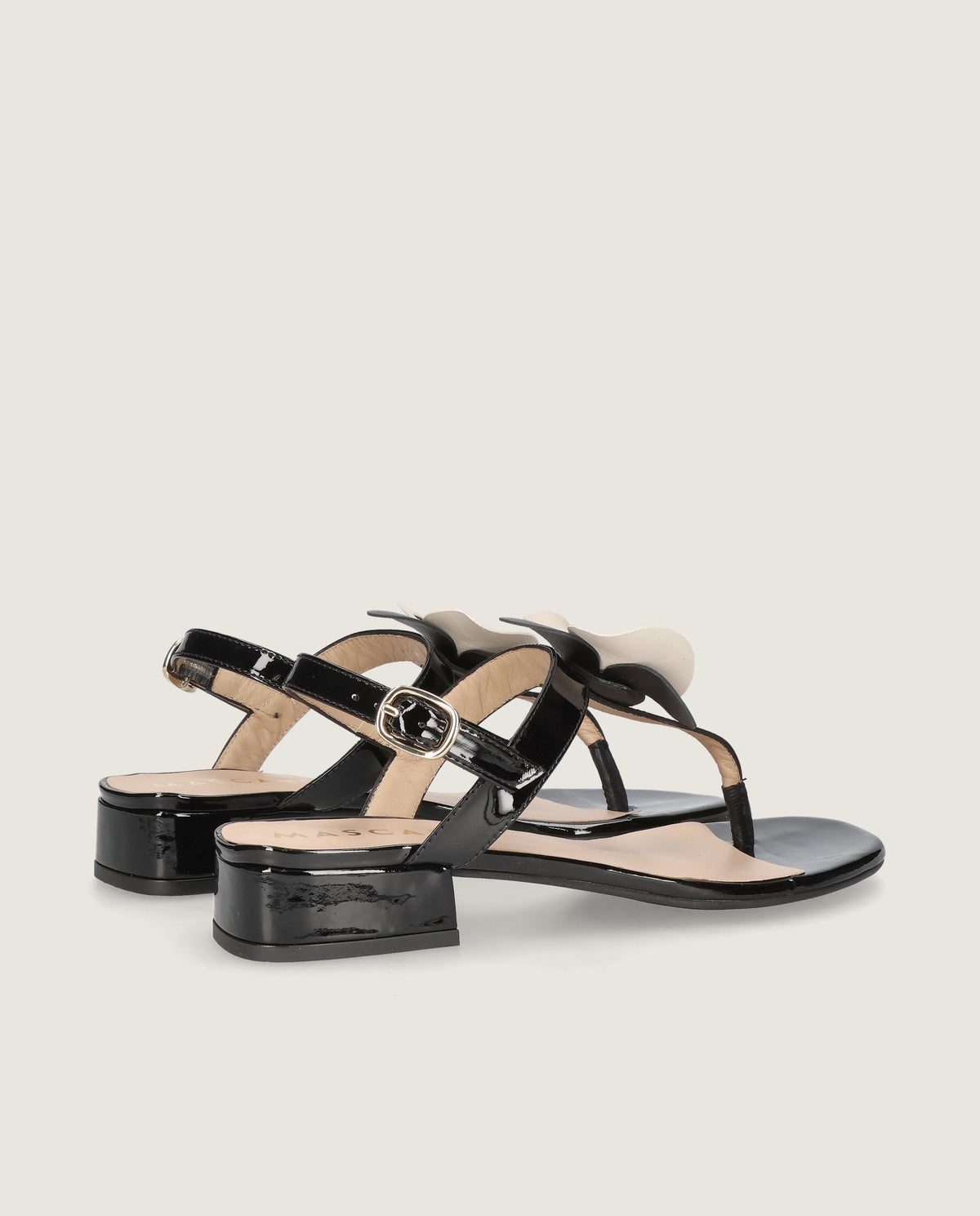 Amelie Sandal in black patent leather