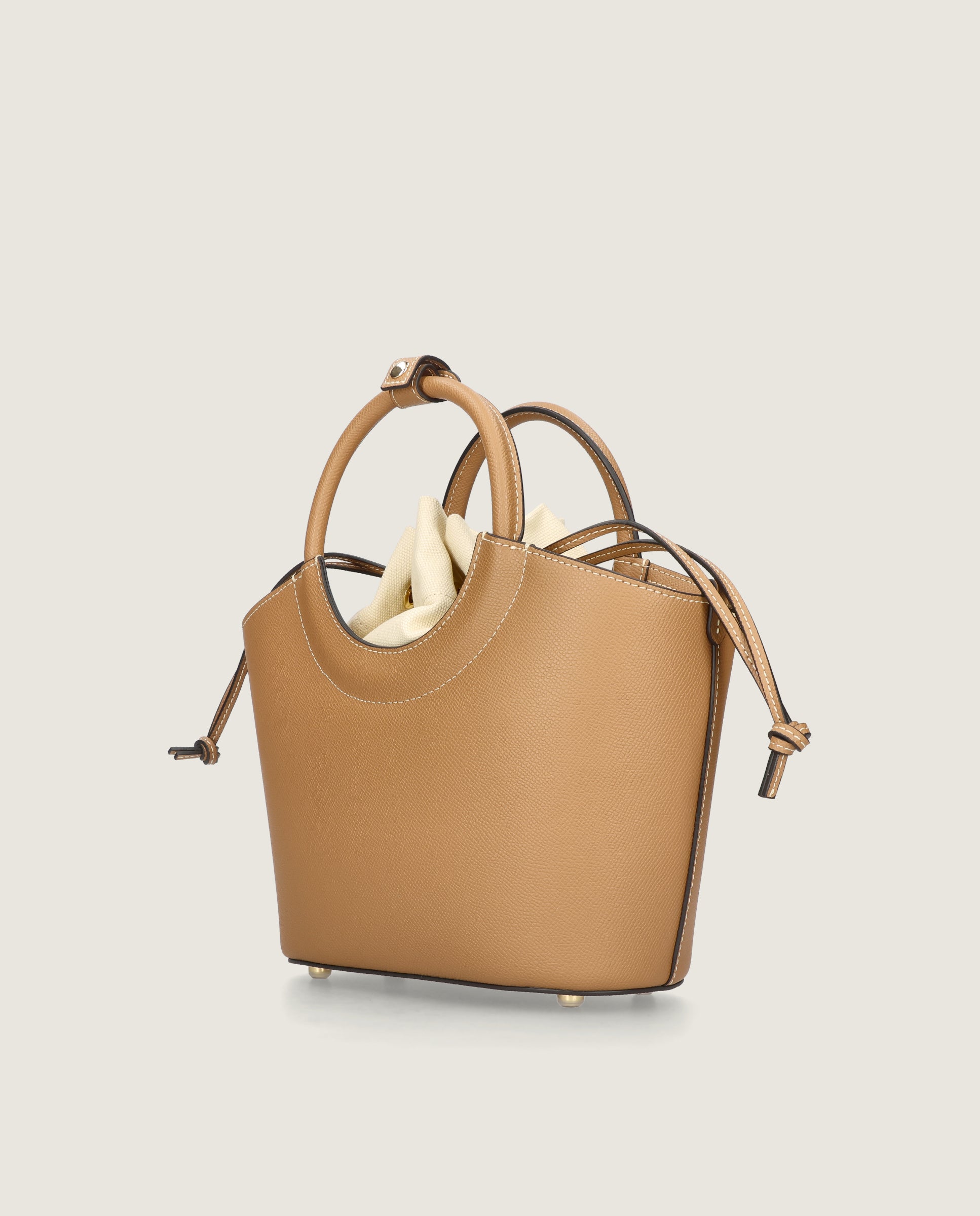 Nura Bag in brown leather
