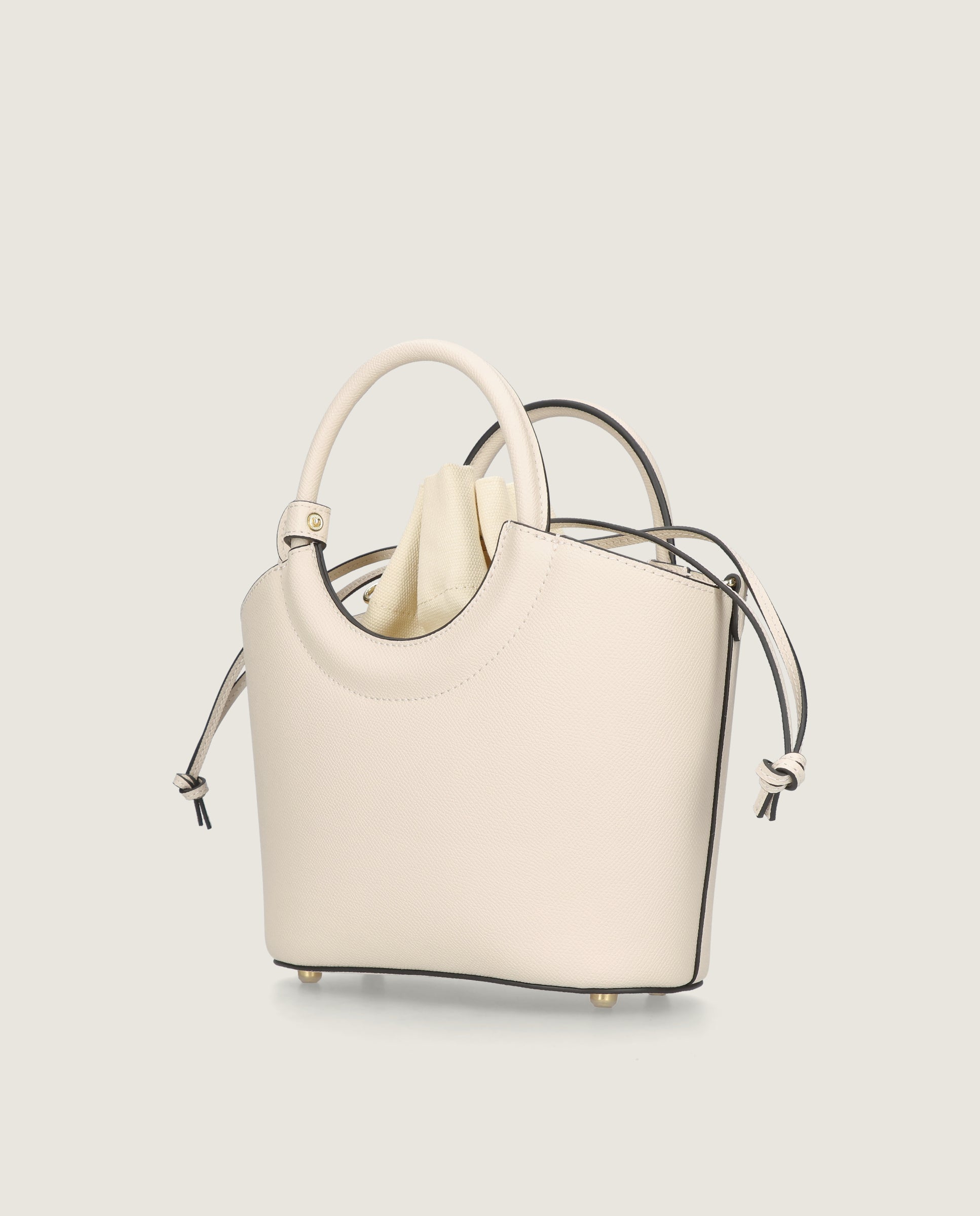 Nura bag in white leather