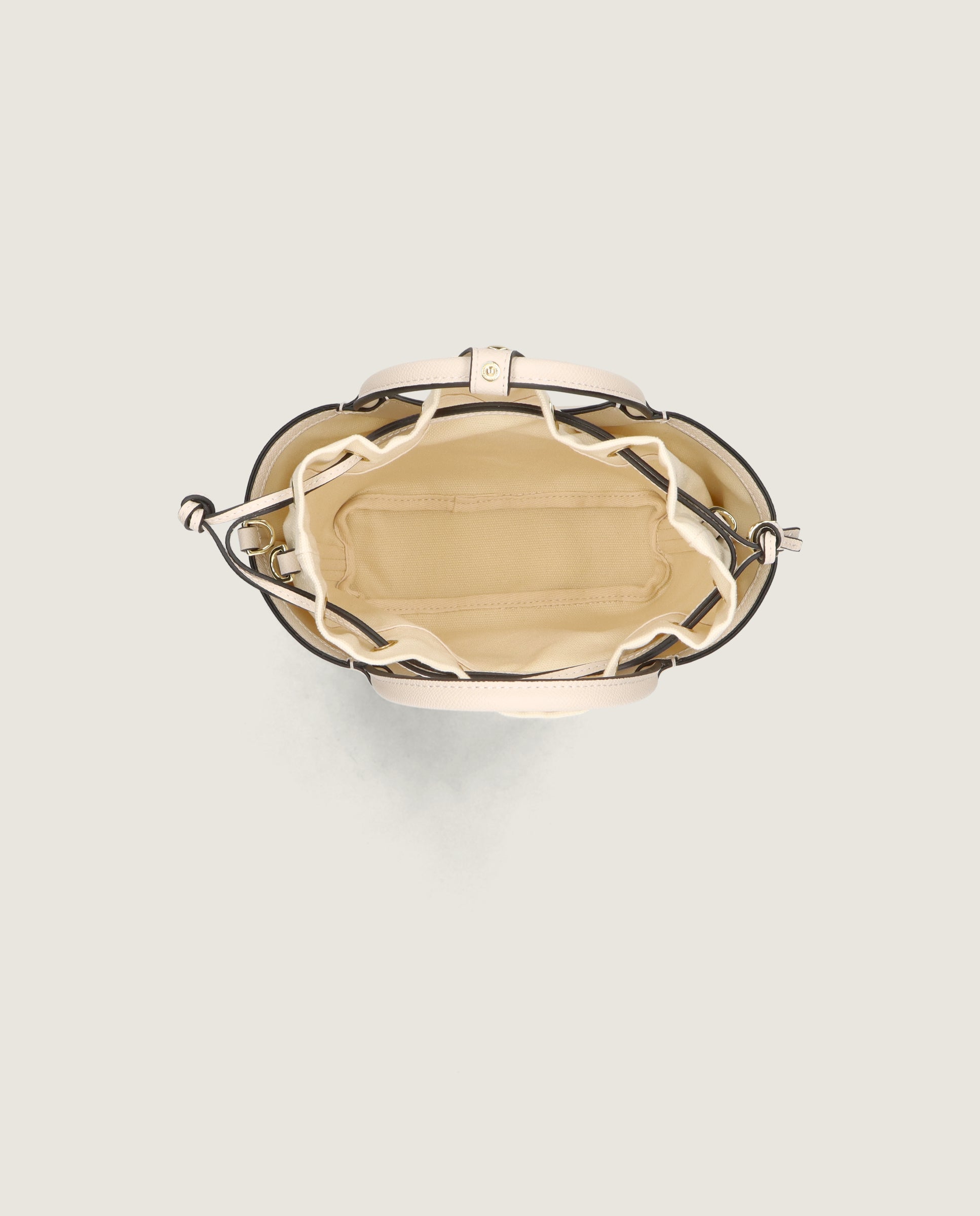 Nura bag in white leather