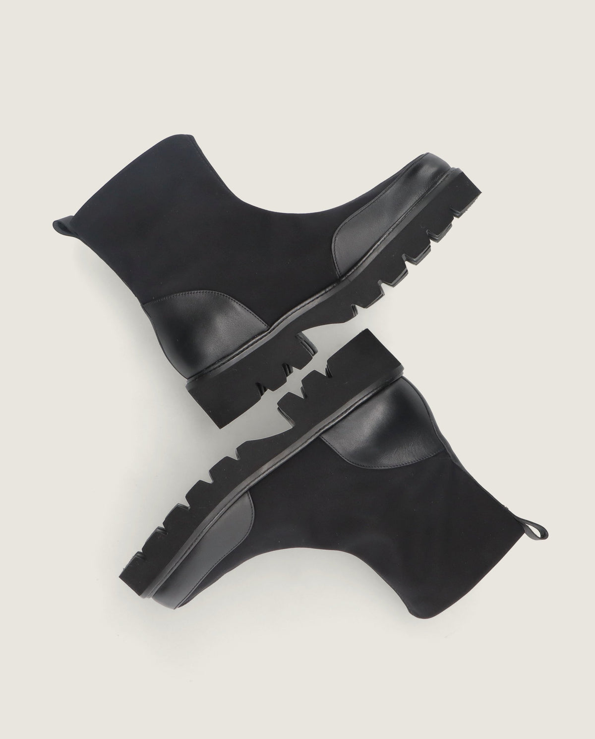 Botines Iris Negros Tejidos